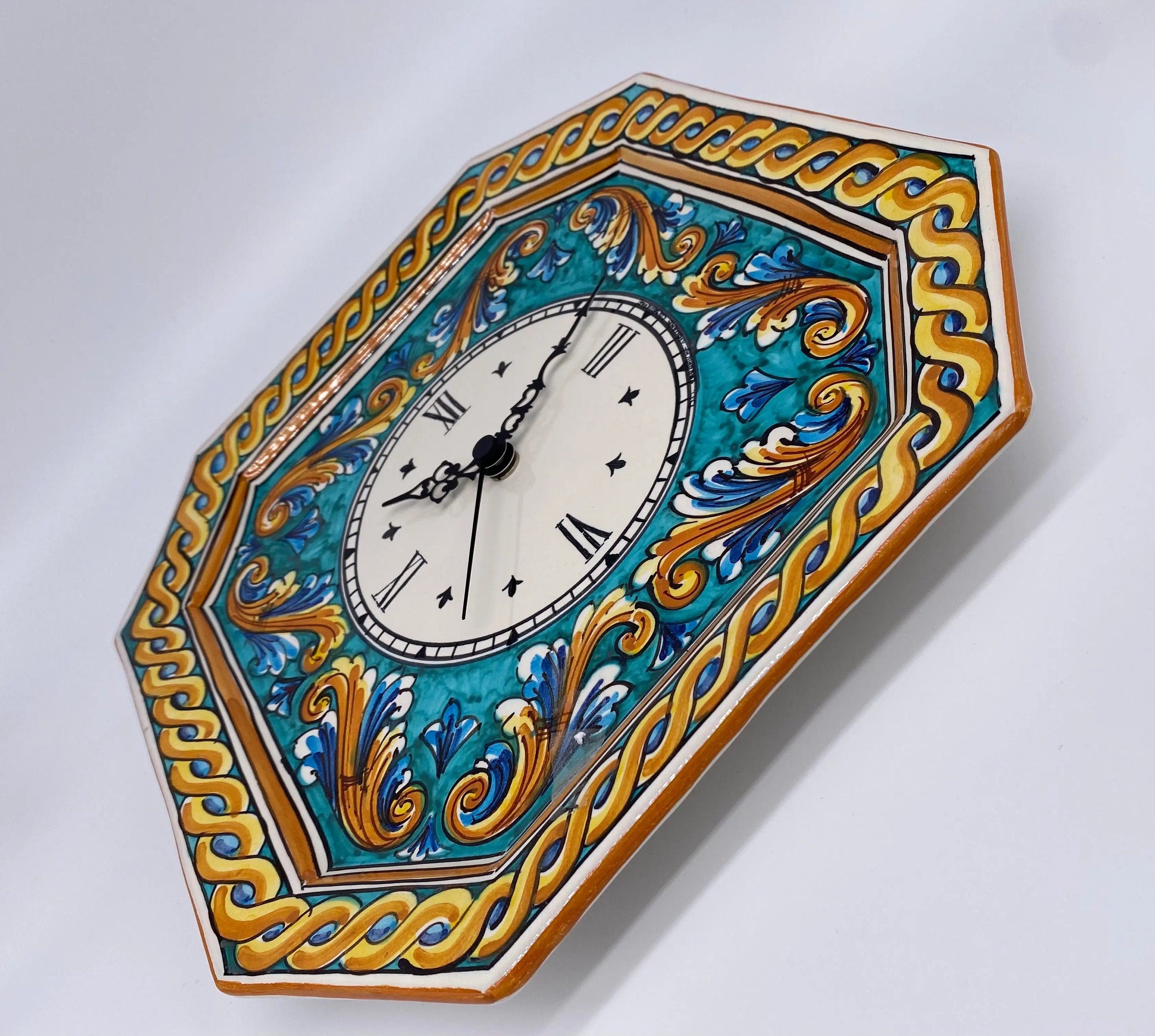 Orologio da Parete Ceramica Caltagirone Ottagonale dipinto a mano cm 32 Decoro n.4 DD CERAMICHE SICILIANE