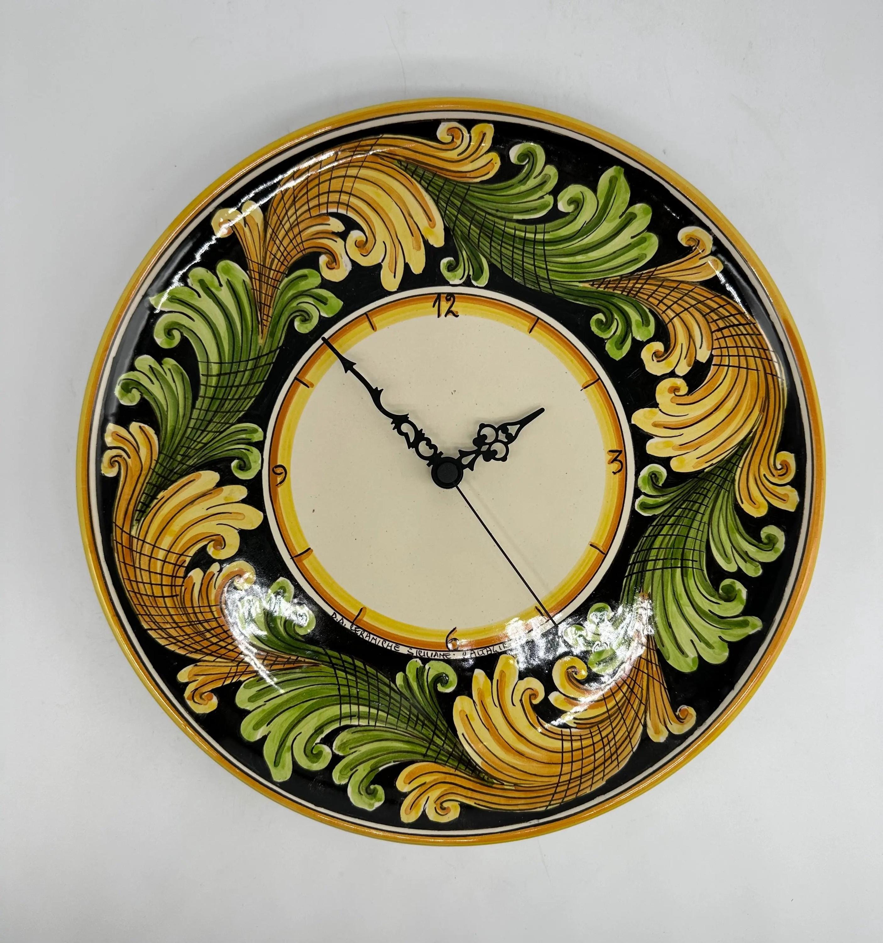 Orologio da Parete Ceramica Caltagirone Rotondo dipinto a mano cm D.30 Decoro n.10g DD CERAMICHE SICILIANE