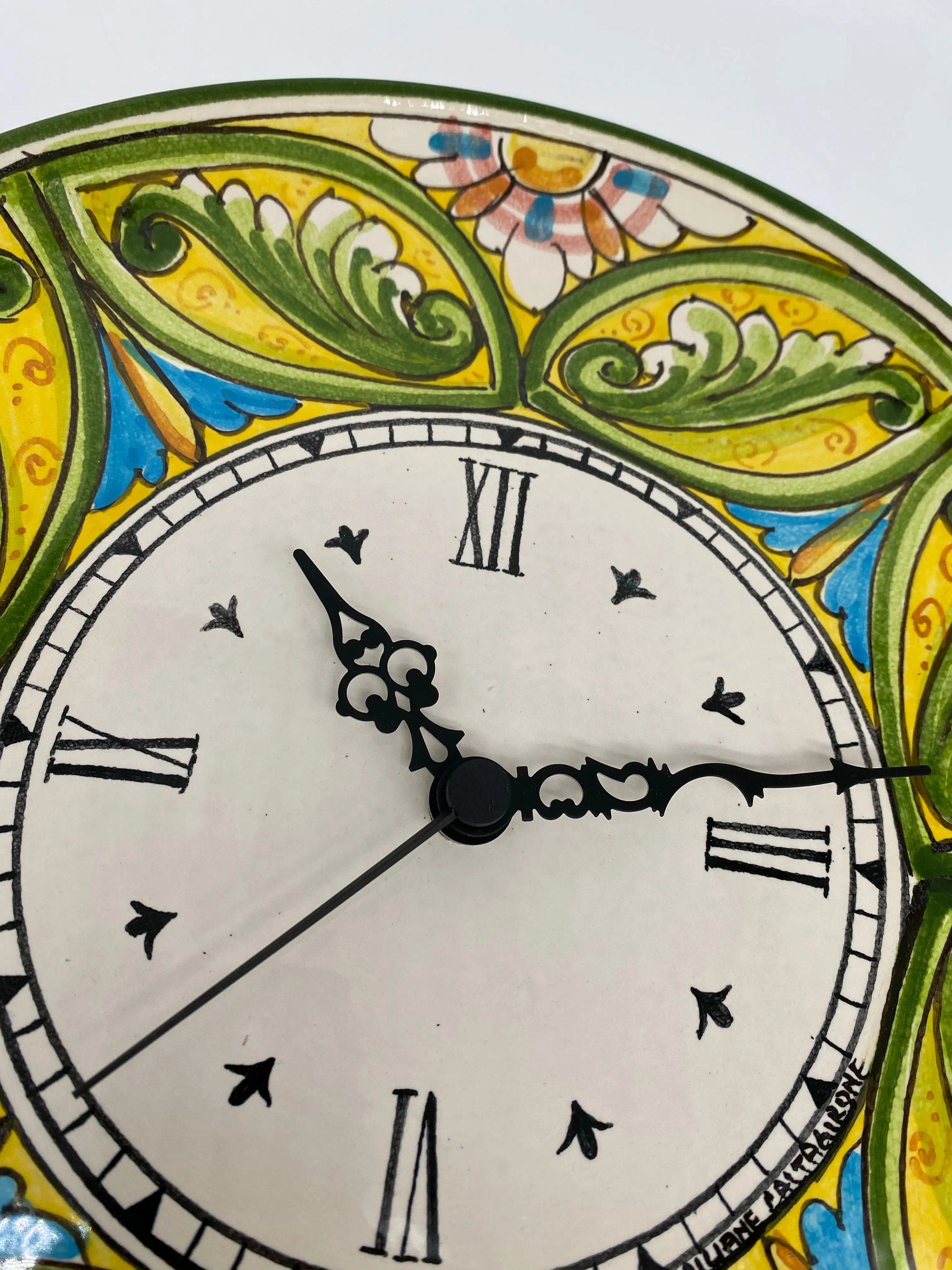 Orologio da Parete Ceramica Caltagirone Rotondo dipinto a mano cm D.30 Decoro n.1 DD CERAMICHE SICILIANE