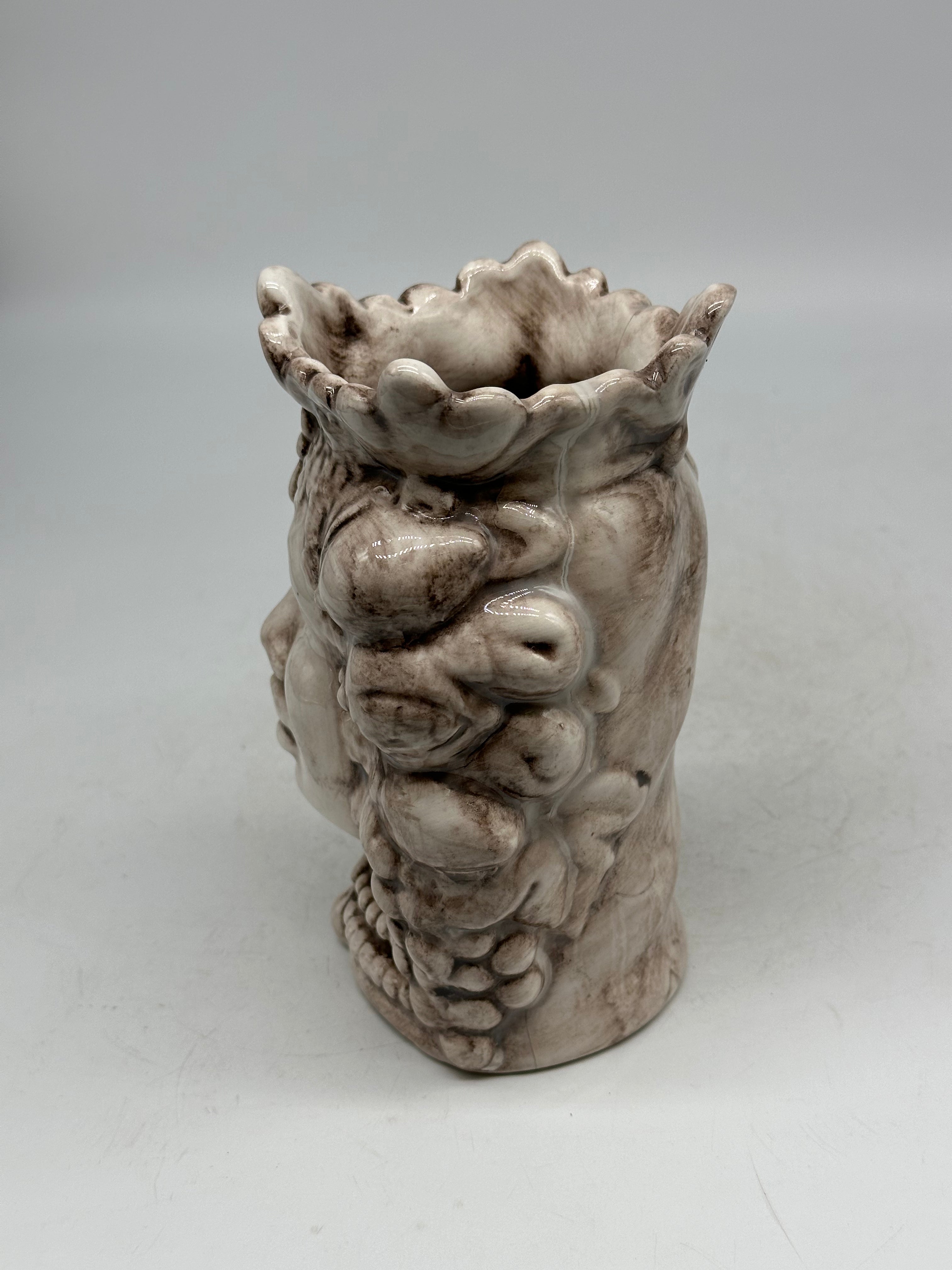 Pezzo con Difetto - Testa di Moro Afro Frutta Donna Ceramica Caltagirone cm H.18 L.12 Artigianale Ecru - TESTE DI MORO