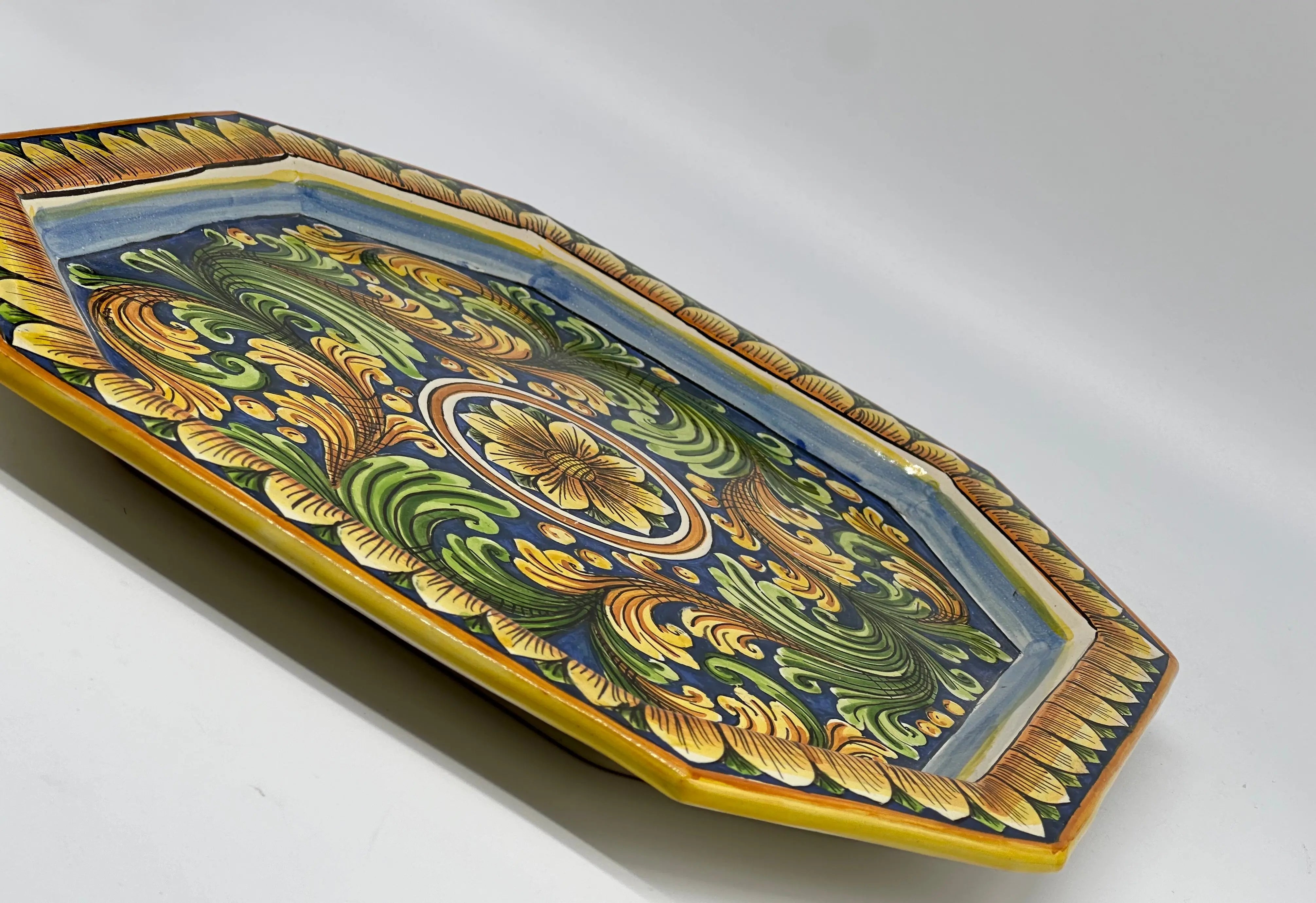 Piatto Decorativo Ottagonale dipinto a mano cm 32 Decoro n.2 DD CERAMICHE SICILIANE