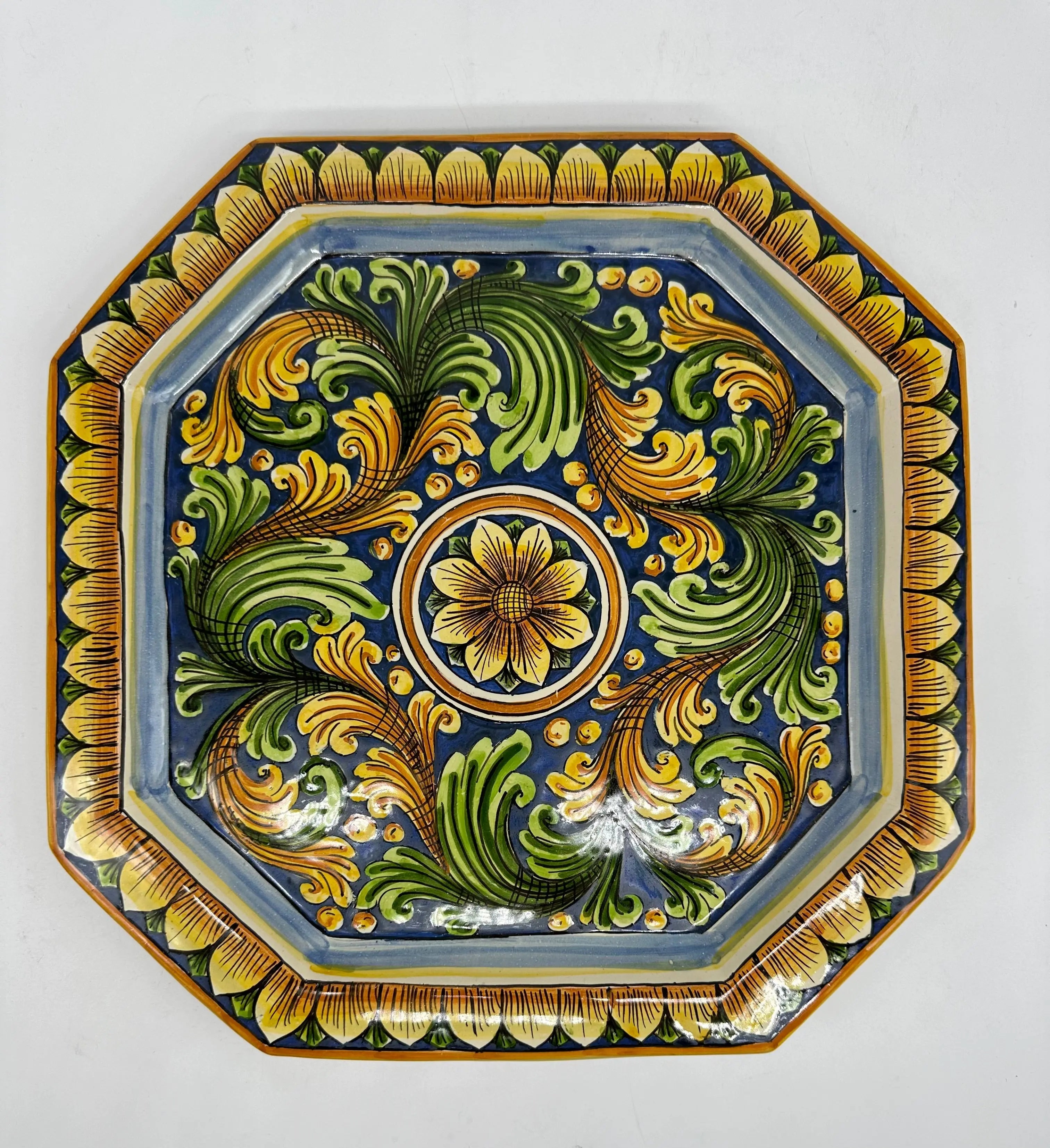 Piatto Decorativo Ottagonale dipinto a mano cm 32 Decoro n.2 DD CERAMICHE SICILIANE