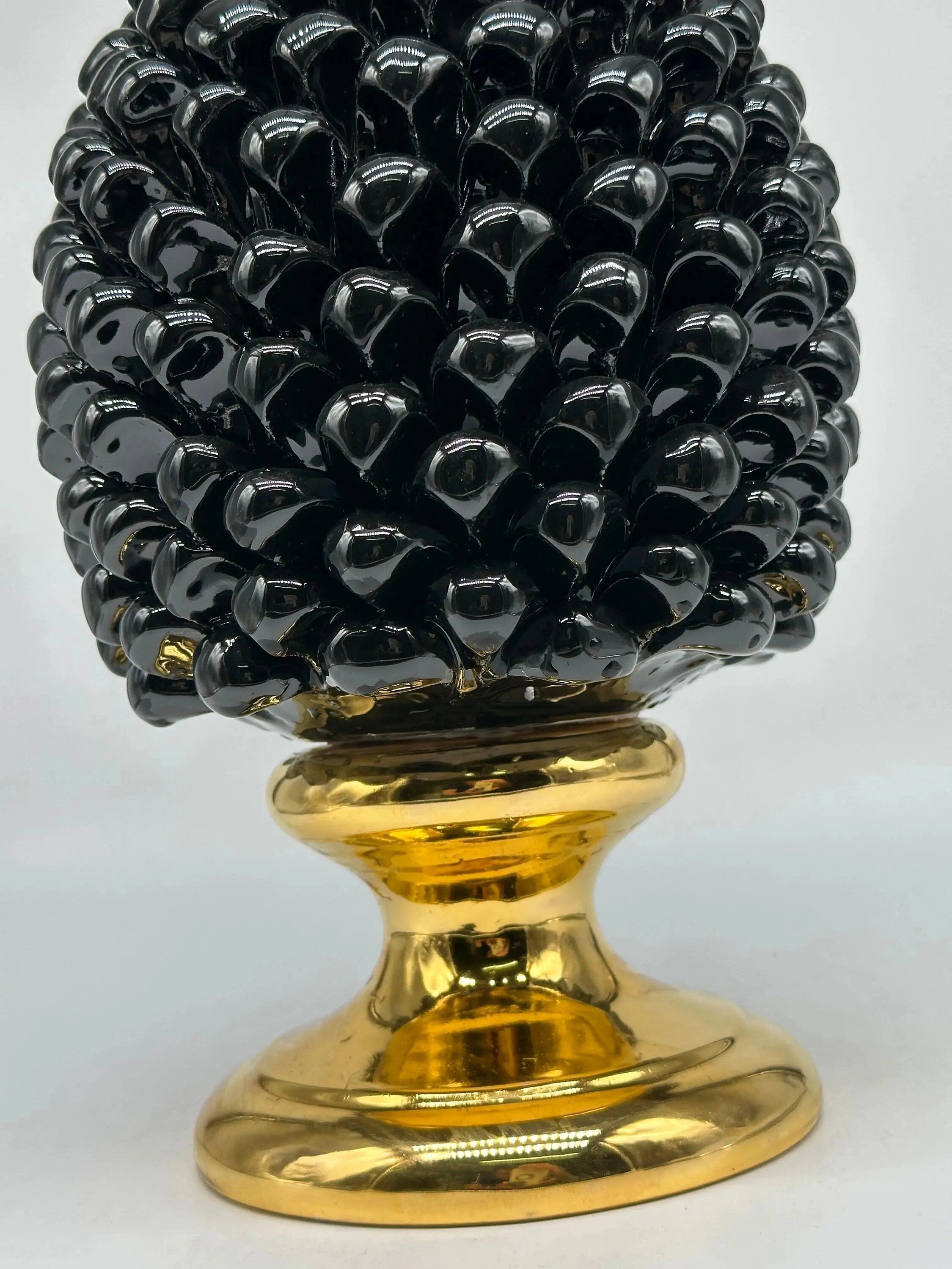 Pigna Aurum Ceramica Caltagirone cm H.30 Artigianale Nero DD CERAMICHE SICILIANE