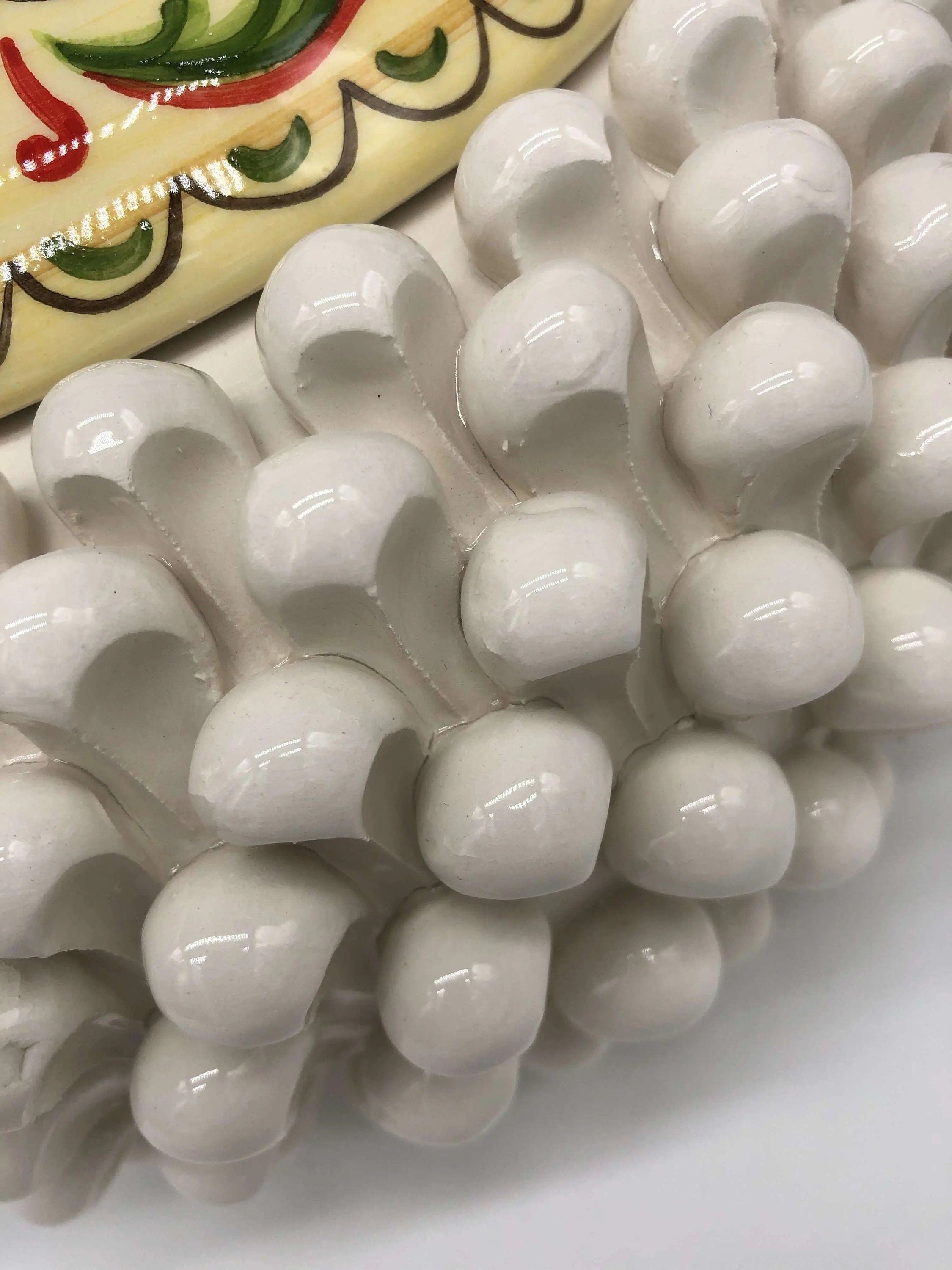 Pigna Biscottiera Decorata Ceramica Caltagirone cm H.23 L.25 D.14 Artigianale Bianco DD CERAMICHE SICILIANE