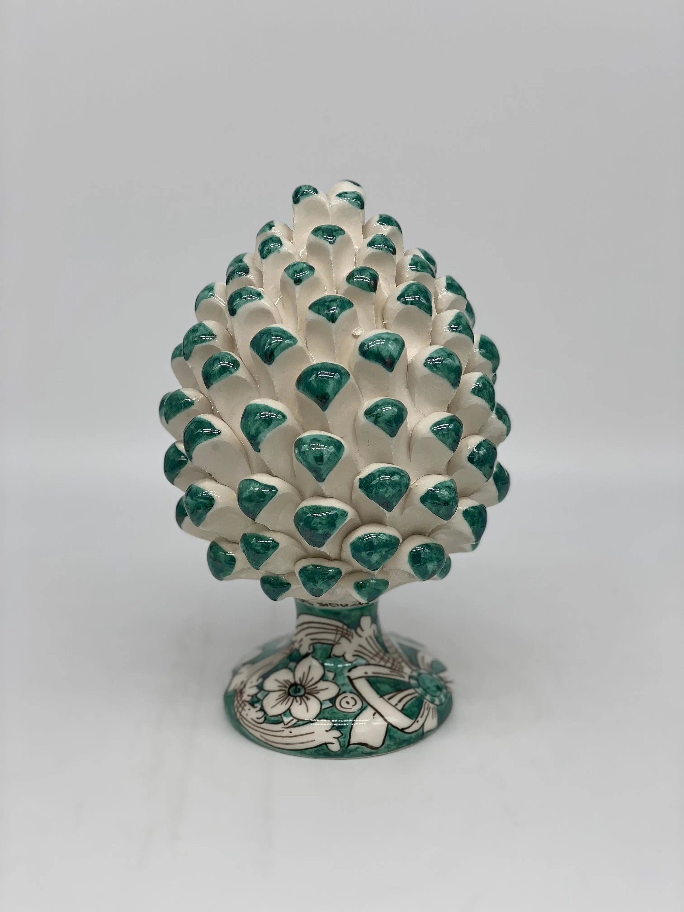 Pigna Ceramica Caltagirone cm H.20 Artigianale Base Decorata Punte Verde DD CERAMICHE SICILIANE