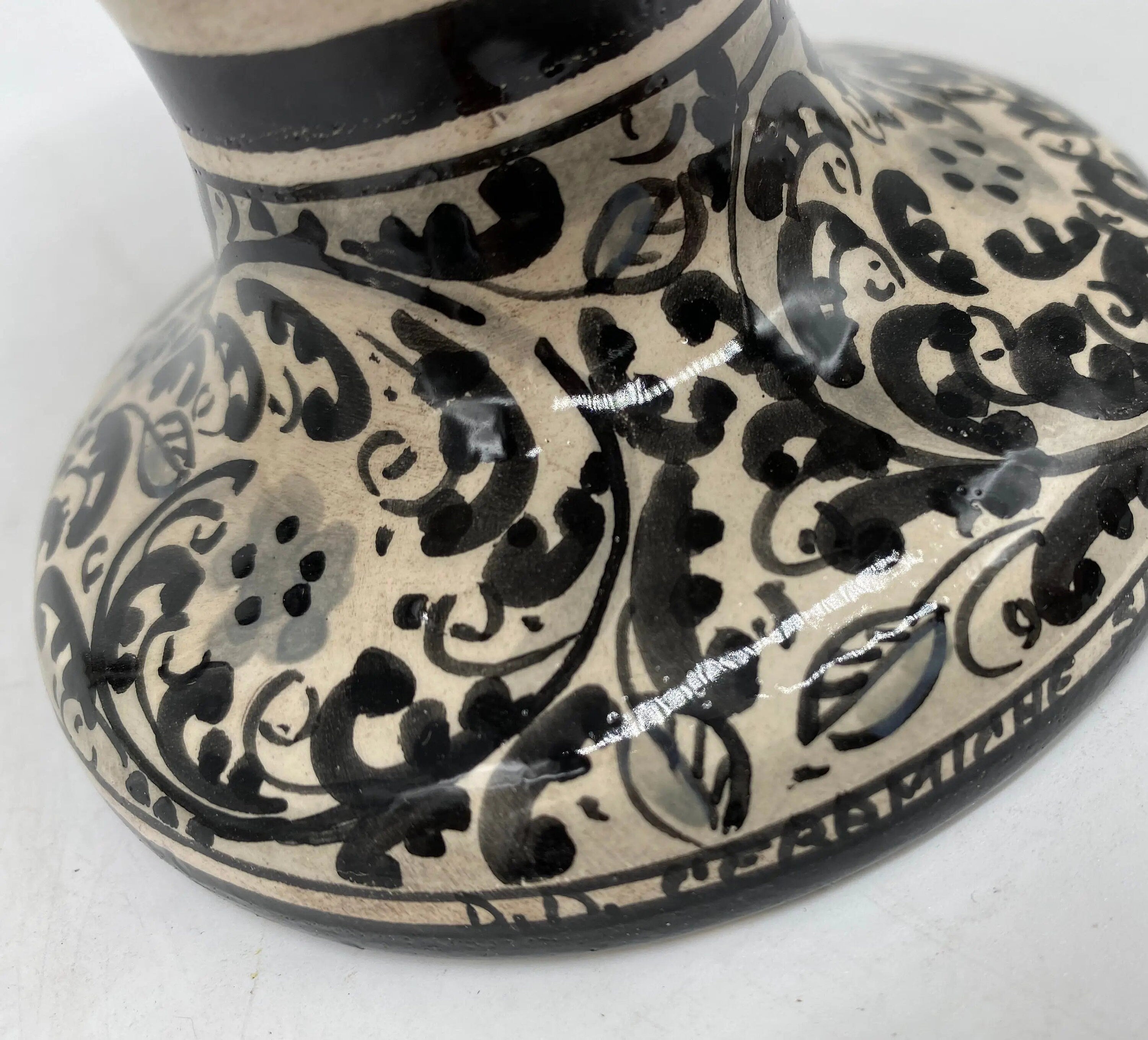 Pigna Ceramica Caltagirone cm H.20 Artigianale Beige Base Decorata DD CERAMICHE SICILIANE