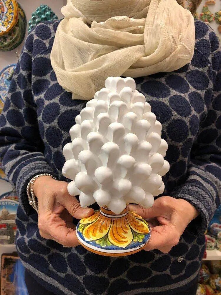 Pigna Ceramica Caltagirone cm H.20 Artigianale Bianco Base Decorata DD CERAMICHE SICILIANE