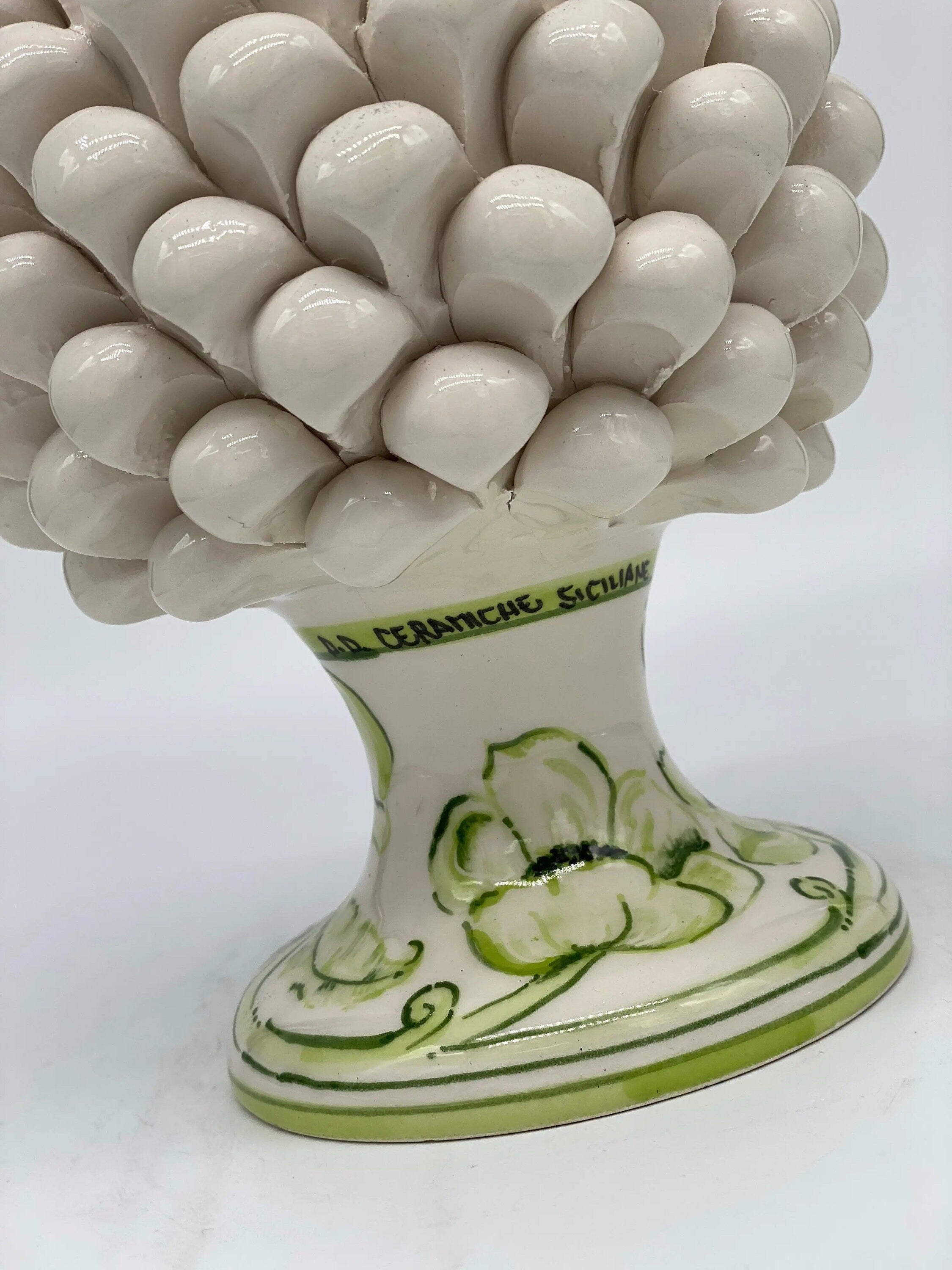 Pigna Ceramica Caltagirone cm H.20 Artigianale VENUS Bianco Verde DD CERAMICHE SICILIANE