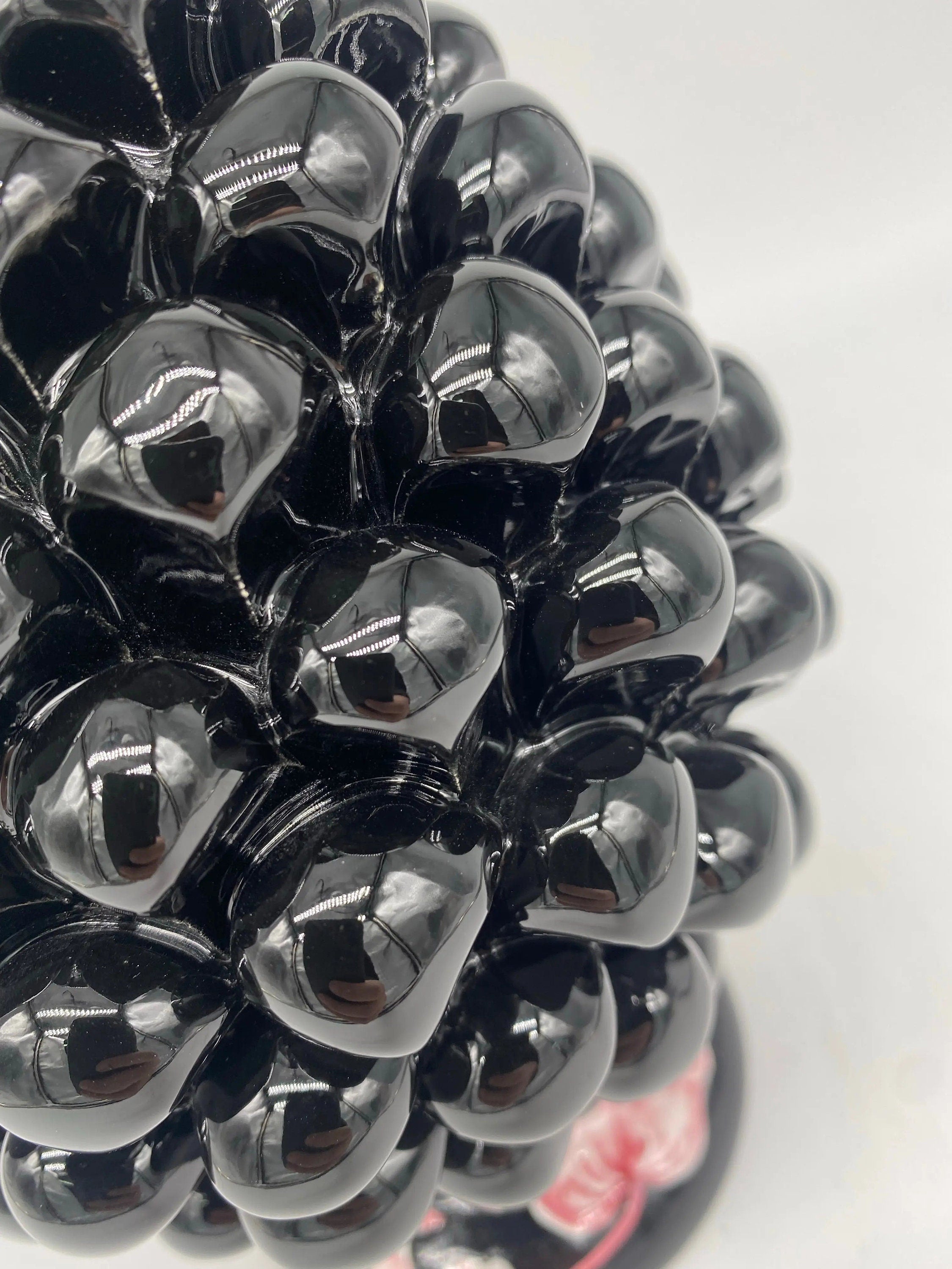 Pigna Ceramica Caltagirone cm H.20 Artigianale VENUS Nero Rosa DD CERAMICHE SICILIANE