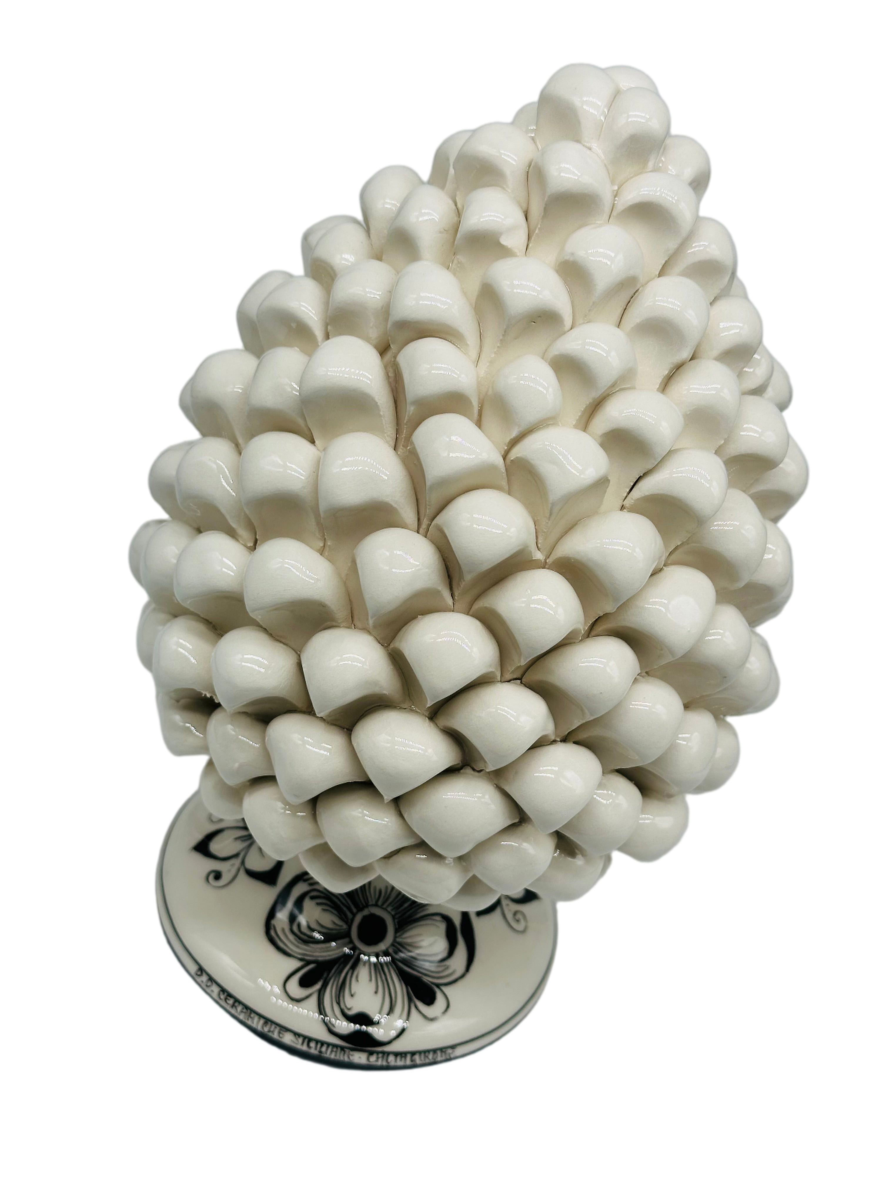 Pigna Ceramica Caltagirone cm H.25 Artigianale Bianco Base Decorata DD CERAMICHE SICILIANE