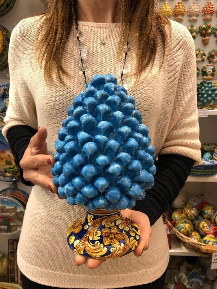 Pigna Ceramica Caltagirone cm H.25 Artigianale Celeste Base Decorata DD CERAMICHE SICILIANE