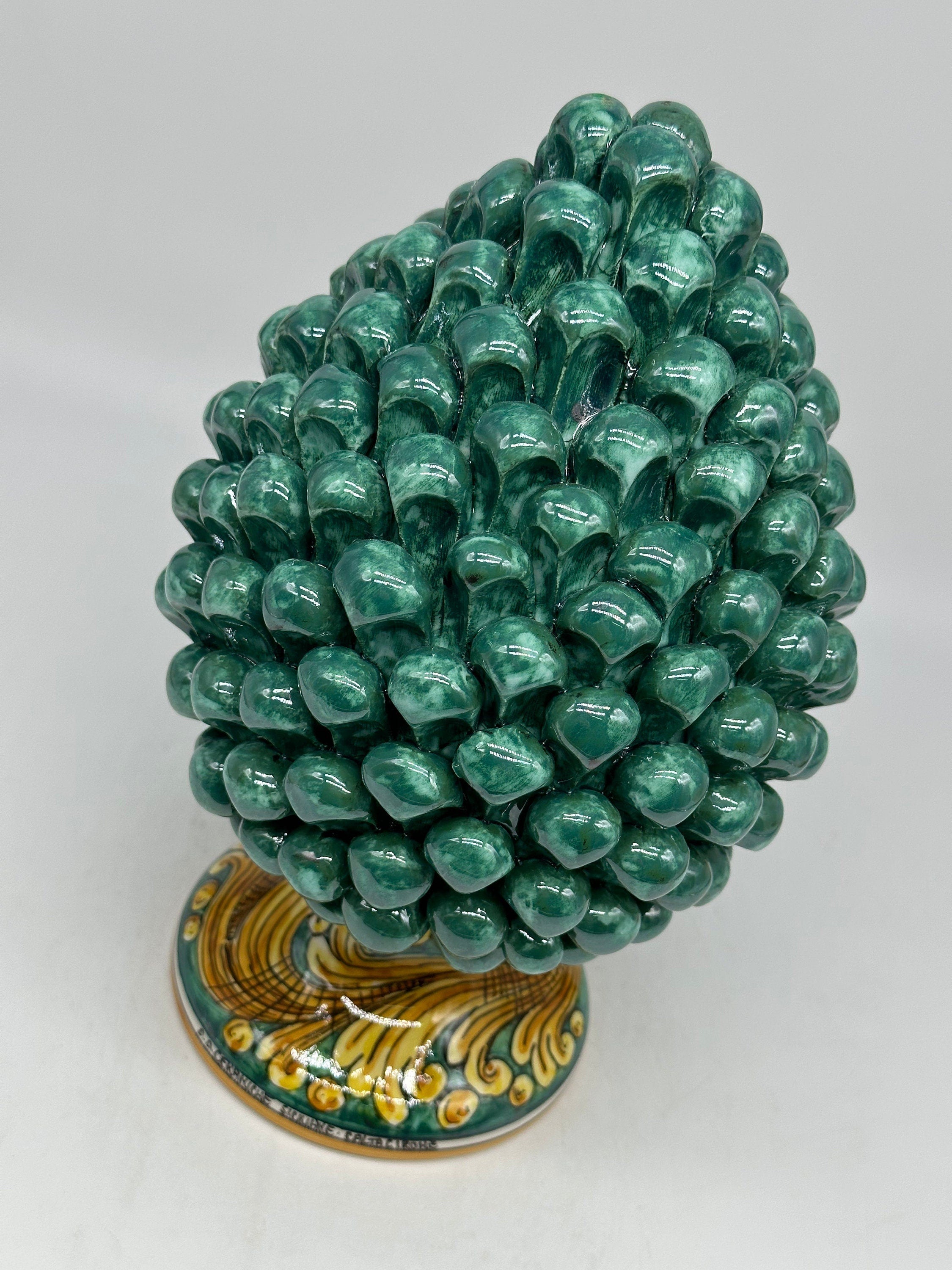 Pigna Ceramica Caltagirone cm H.25 Artigianale Verde Rame Base Decorata DD CERAMICHE SICILIANE