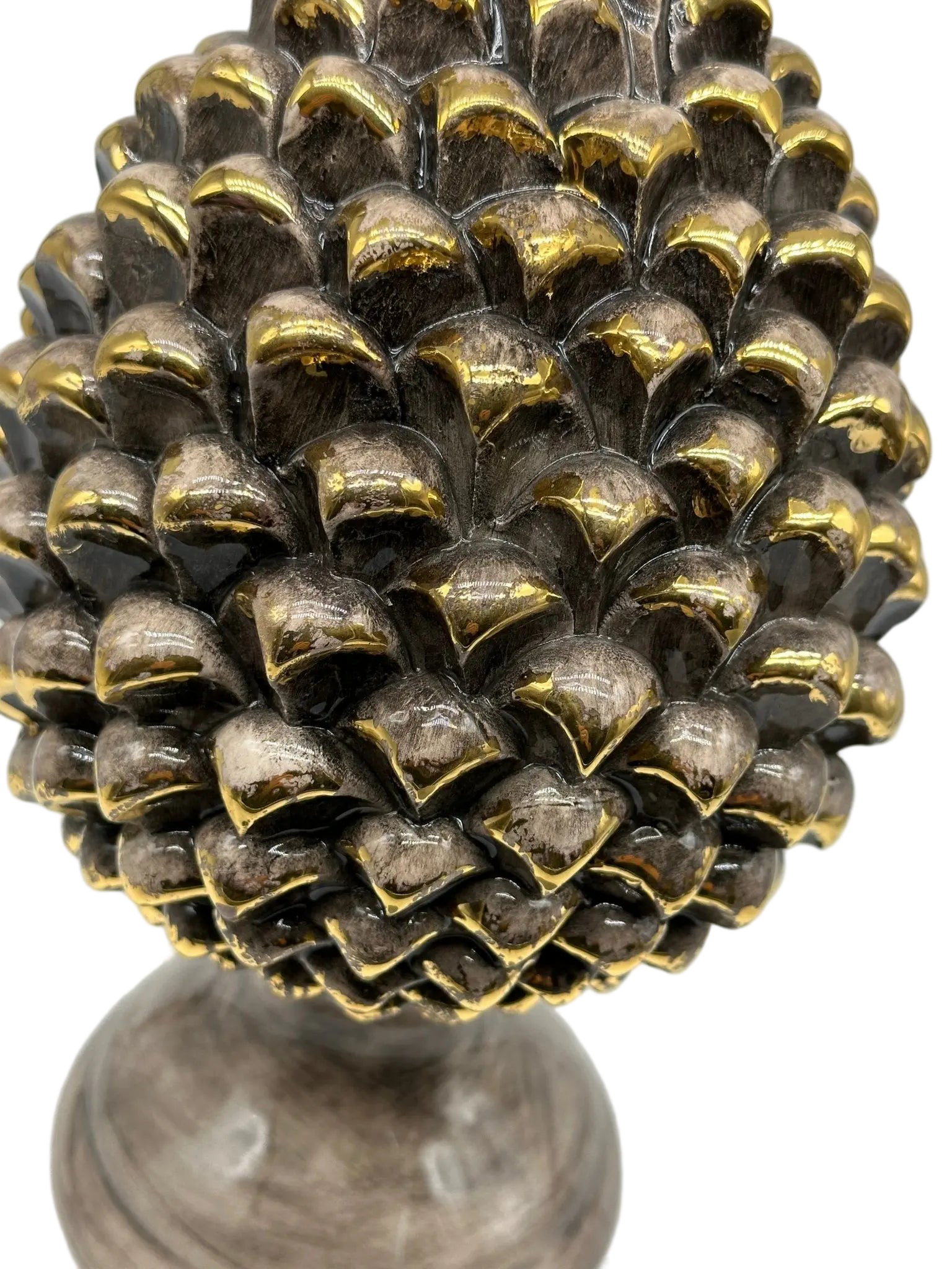 Pigna Ceramica Caltagirone cm H.28 L.17 Artigianale Beige Oro Linea Luis DD CERAMICHE SICILIANE