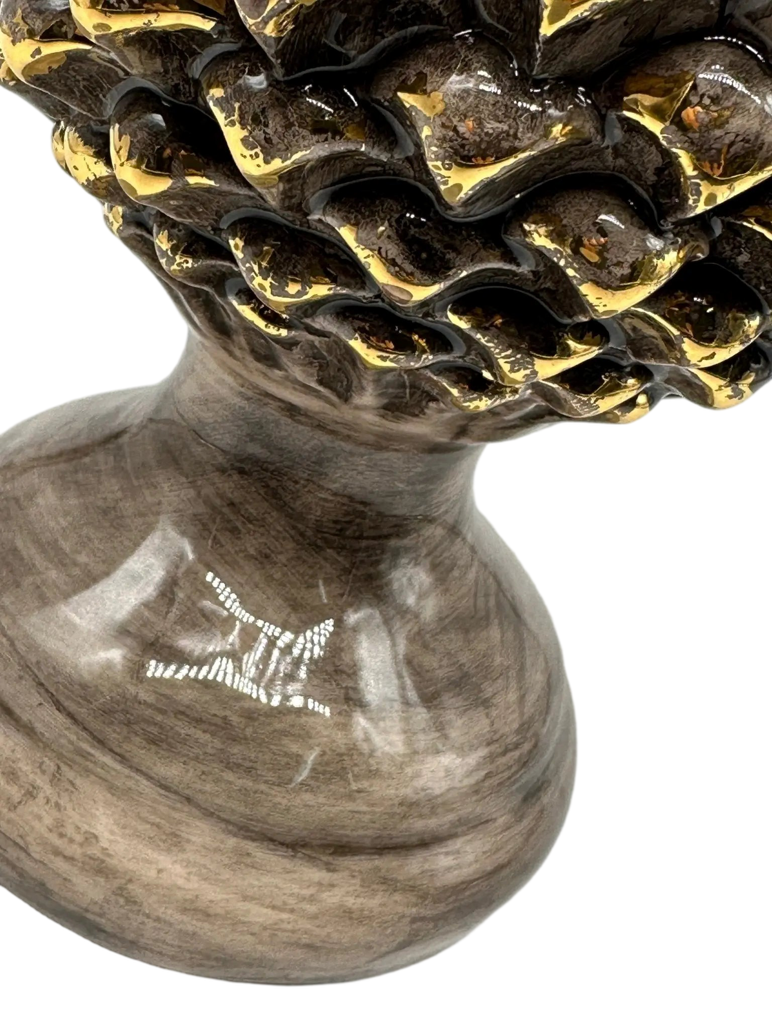 Pigna Ceramica Caltagirone cm H.28 L.17 Artigianale Beige Oro Linea Luis DD CERAMICHE SICILIANE