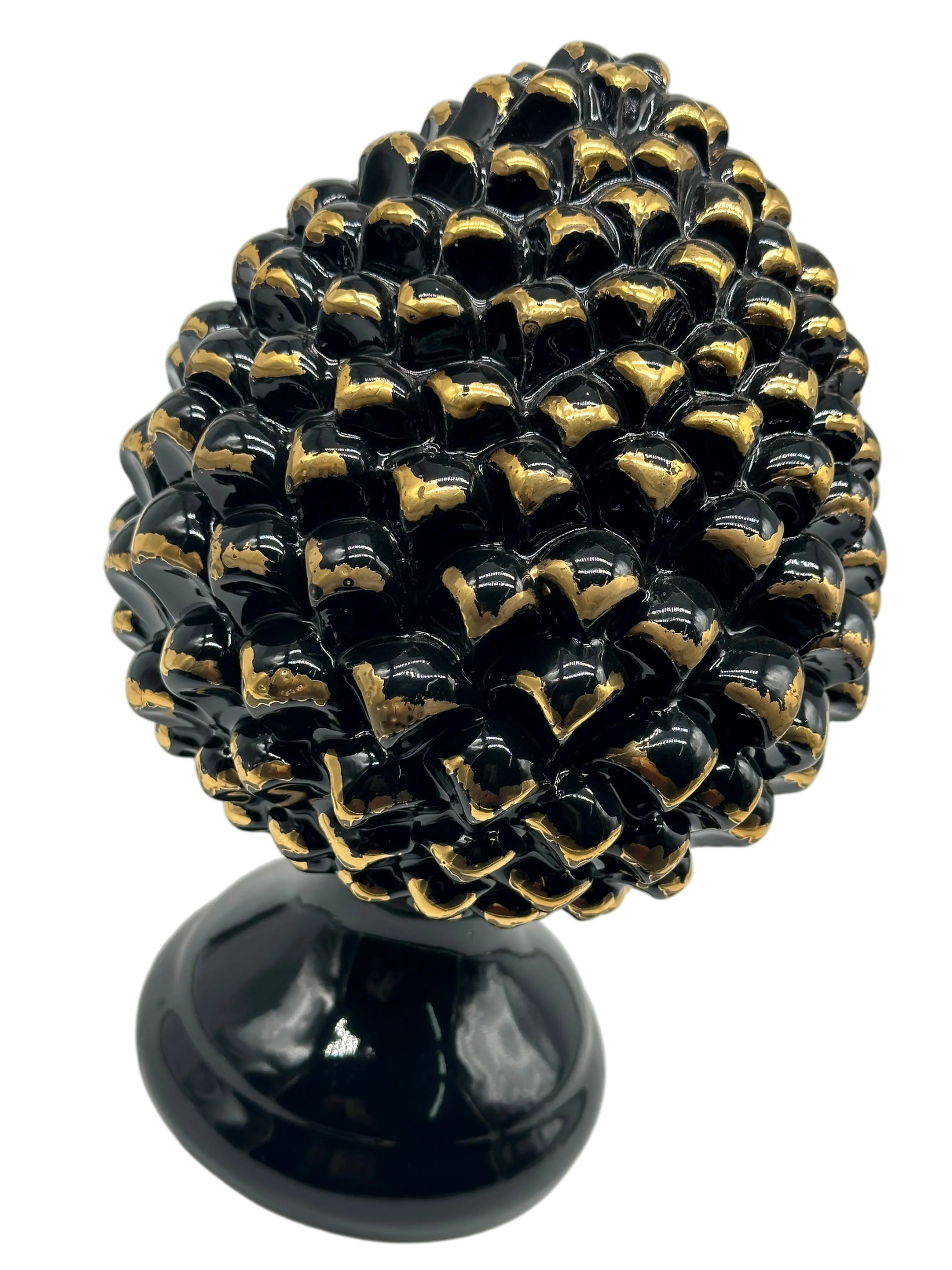 Pigna Ceramica Caltagirone cm H.28 L.17 Artigianale Nero Oro Linea Luis DD CERAMICHE SICILIANE