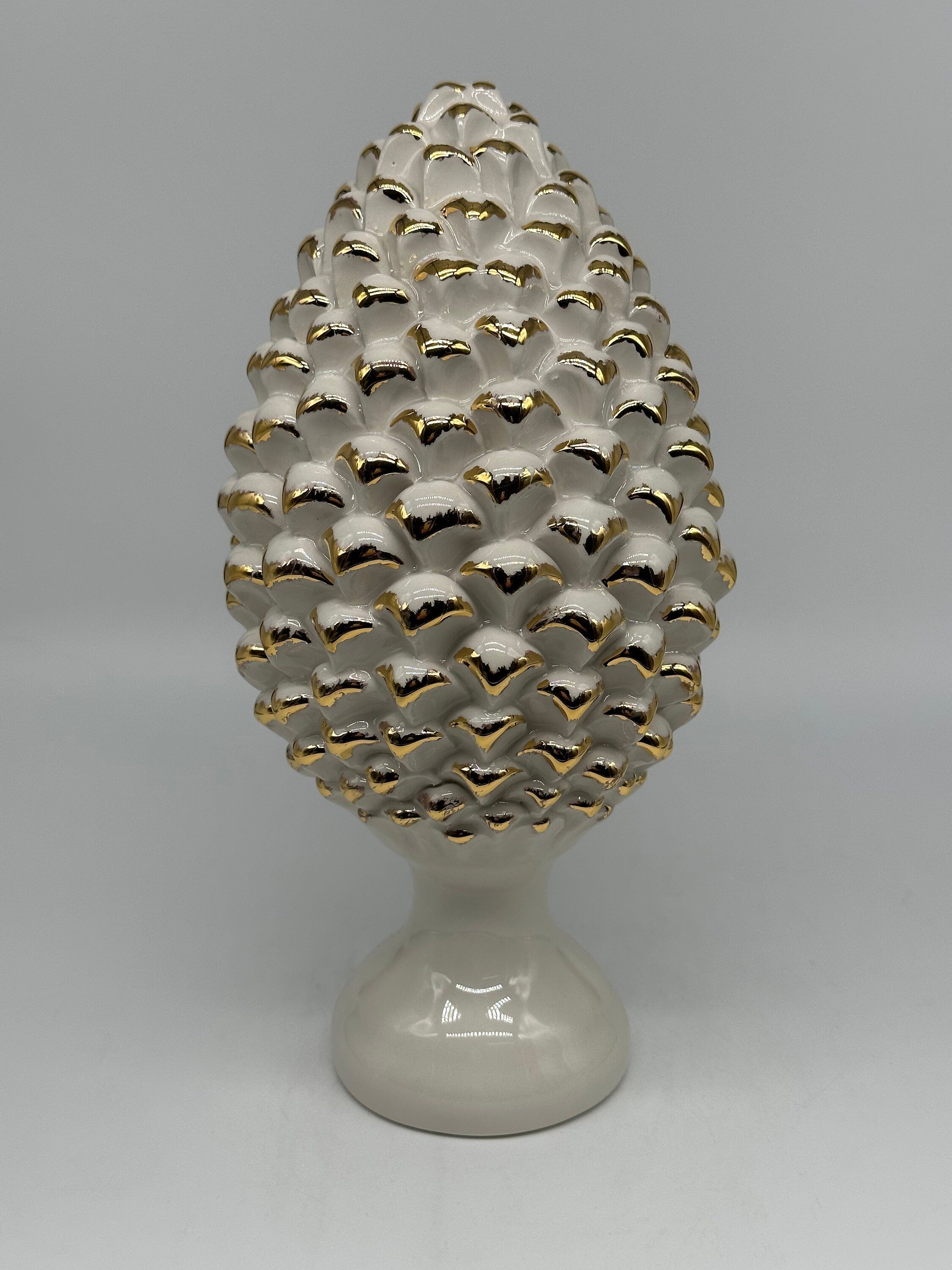Pigna Ceramica Caltagirone cm H.30 Artigianale Bianco Oro Linea Luis DD CERAMICHE SICILIANE