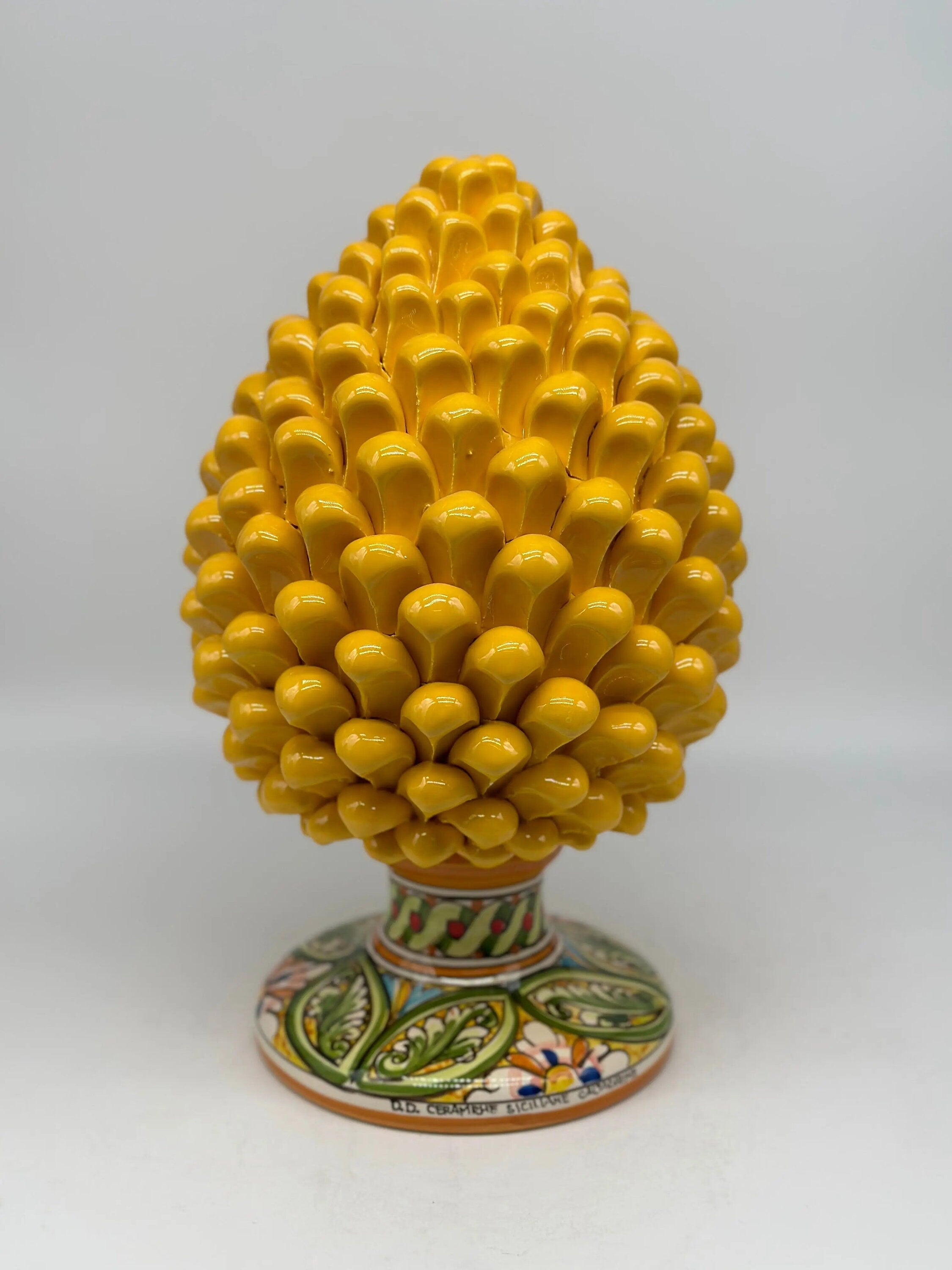 Pigna Ceramica Caltagirone cm H.30 Artigianale Giallo Base Decorata DD CERAMICHE SICILIANE