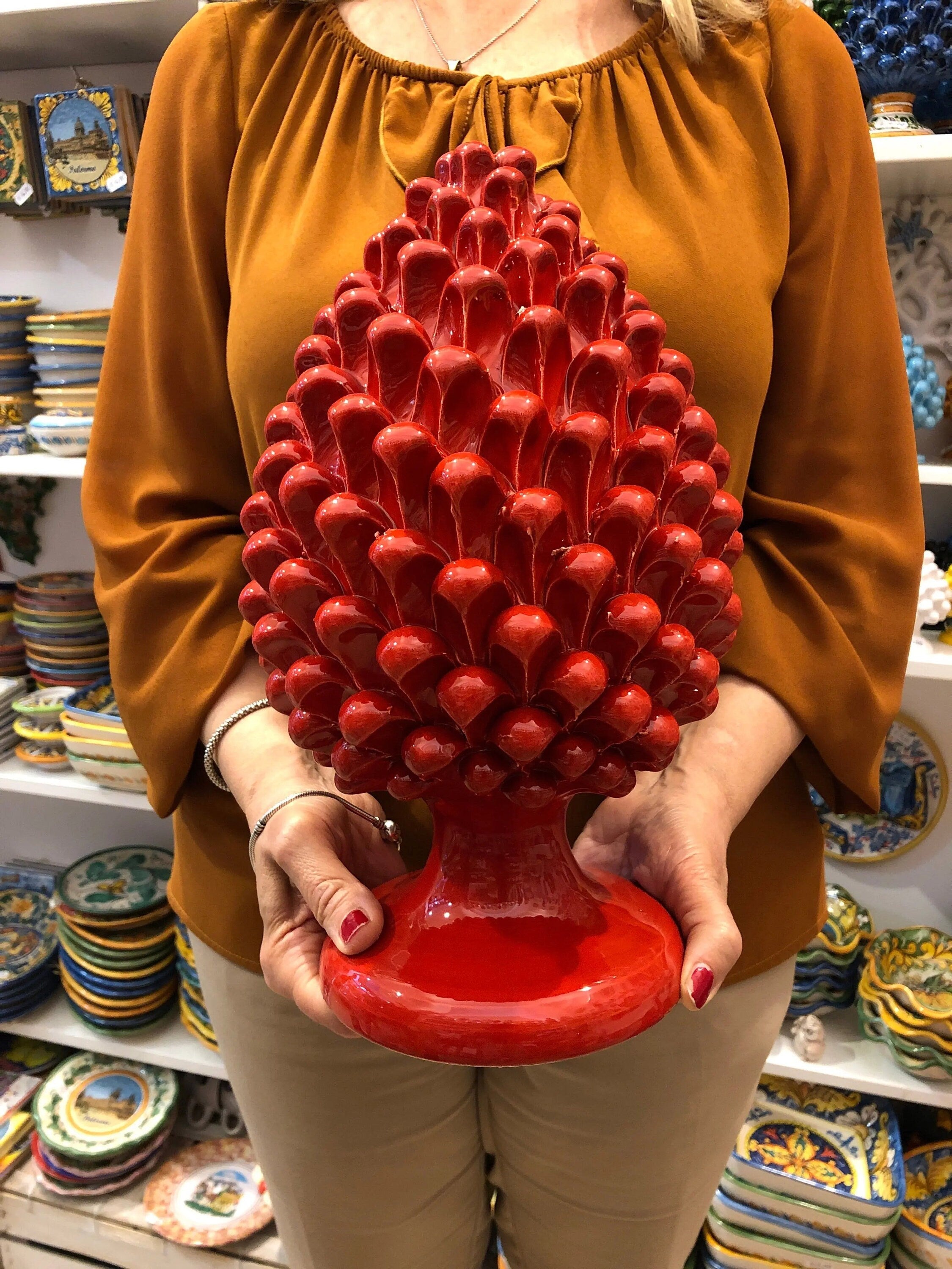 Pigna Ceramica Caltagirone cm H.30 Artigianale Rosso DD CERAMICHE SICILIANE