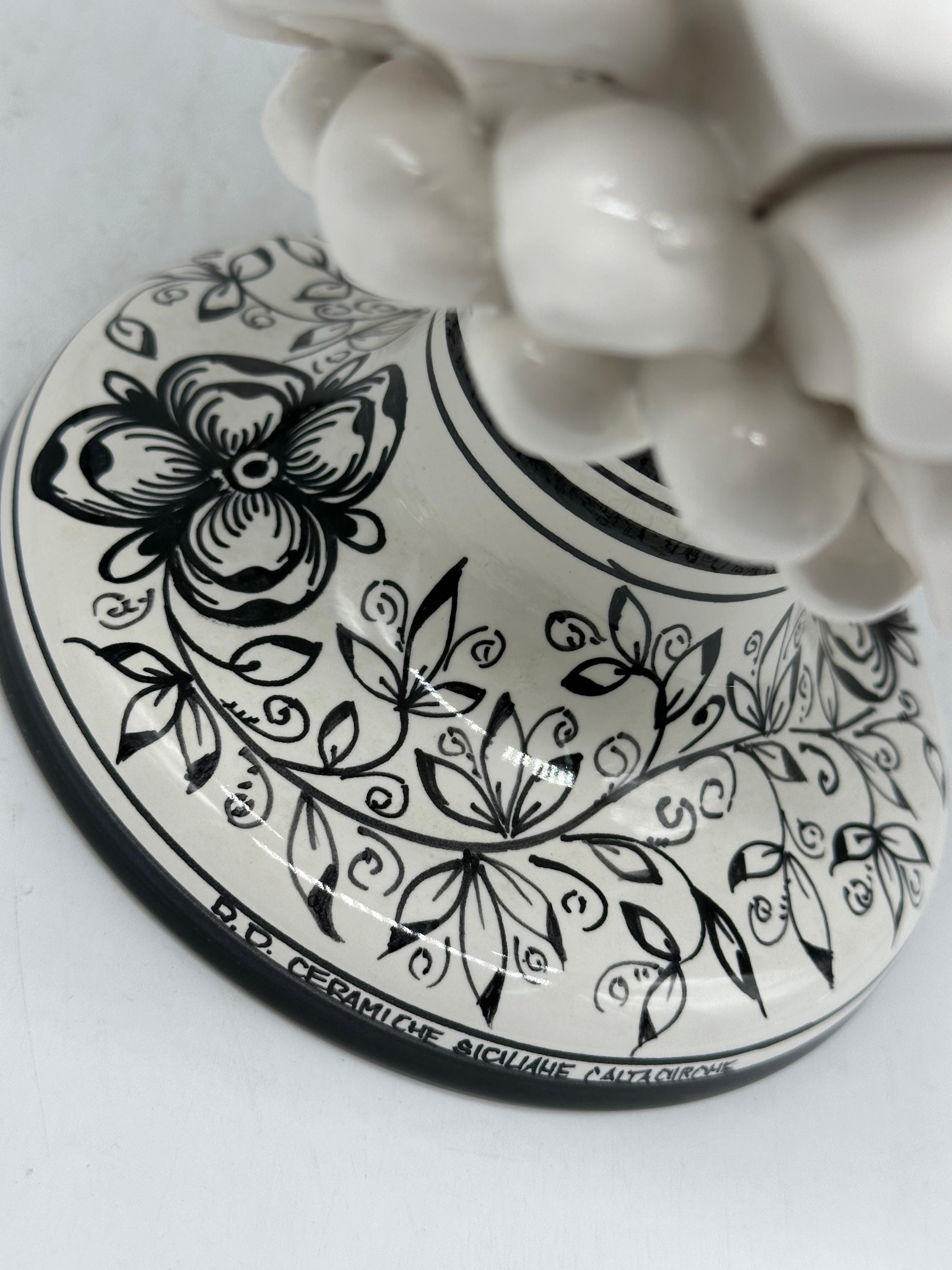 Pigna Ceramica Caltagirone cm H.35 Artigianale Bianca Base Decorata - PIGNA