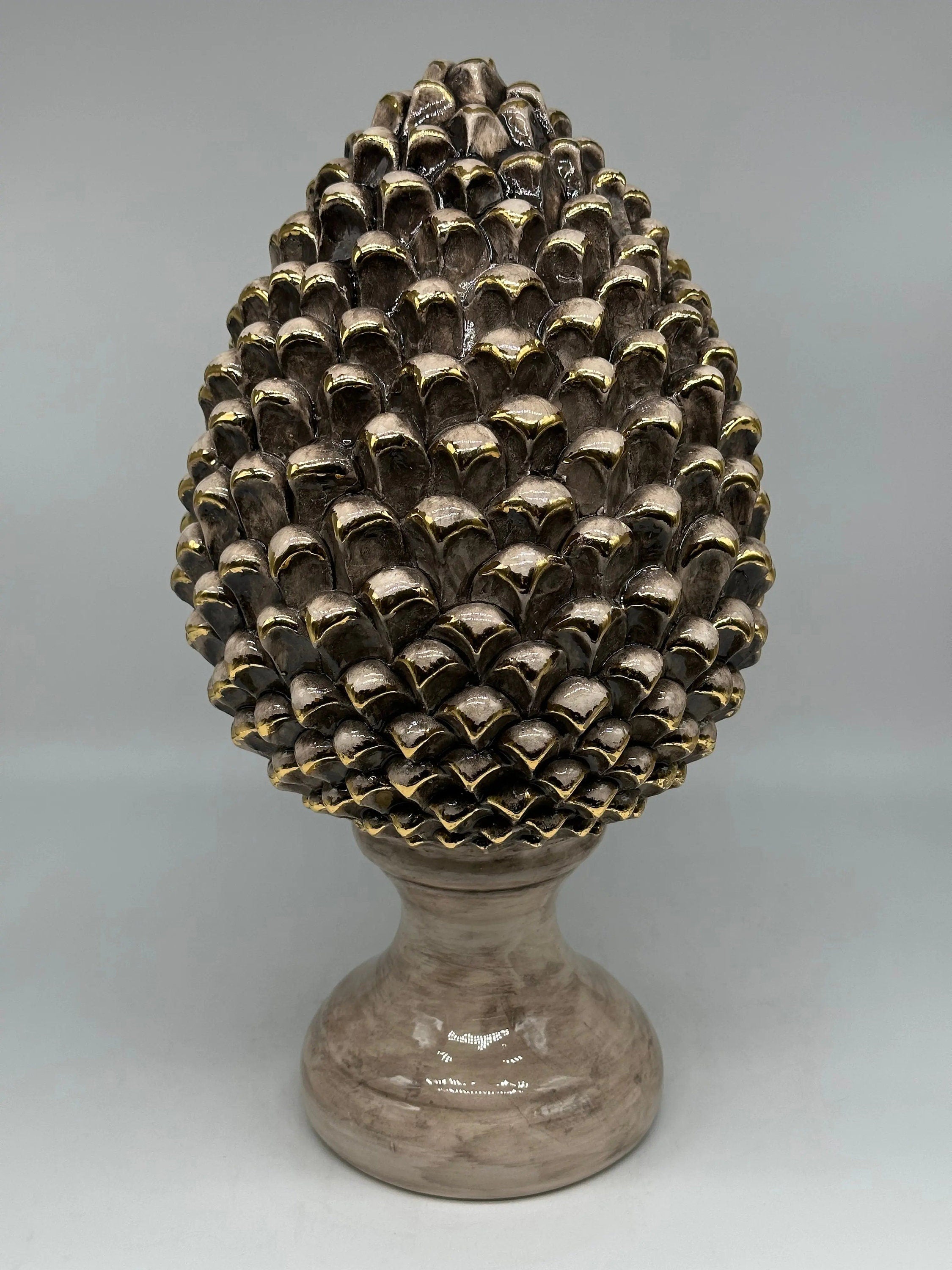 Pigna Ceramica Caltagirone cm H.40 Artigianale Écru Oro Linea Luis DD CERAMICHE SICILIANE