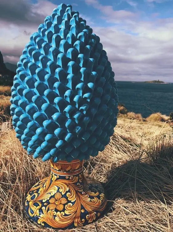 Pigna Ceramica Caltagirone cm H.50 Artigianale Celeste Base Decorata DD CERAMICHE SICILIANE