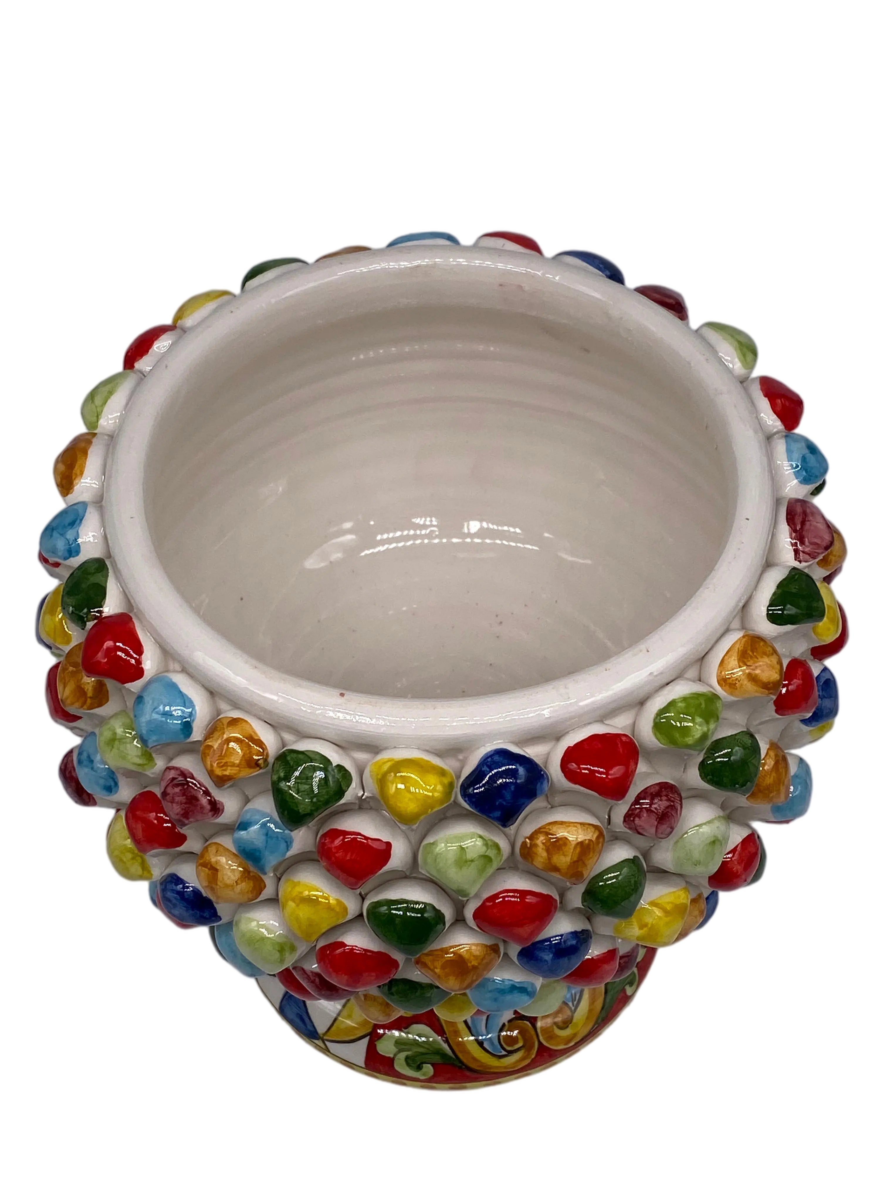 Portavaso Mezza Pigna Ceramica Caltagirone cm H.20 L.20 Artigianale “Carretto” DD CERAMICHE SICILIANE