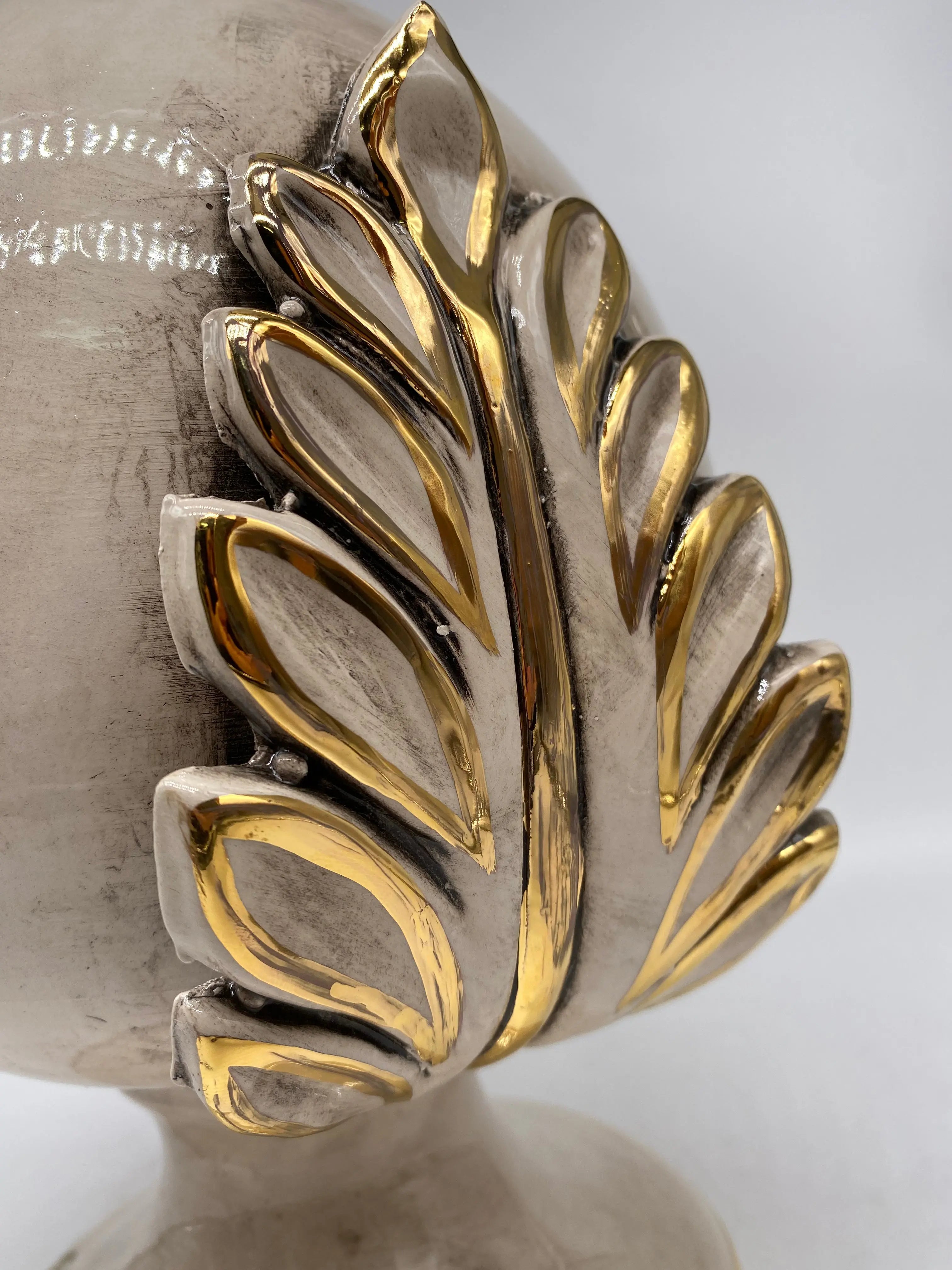 Pumo Ceramica Caltagirone cm H.30 Artigianale Écru Oro DD CERAMICHE SICILIANE