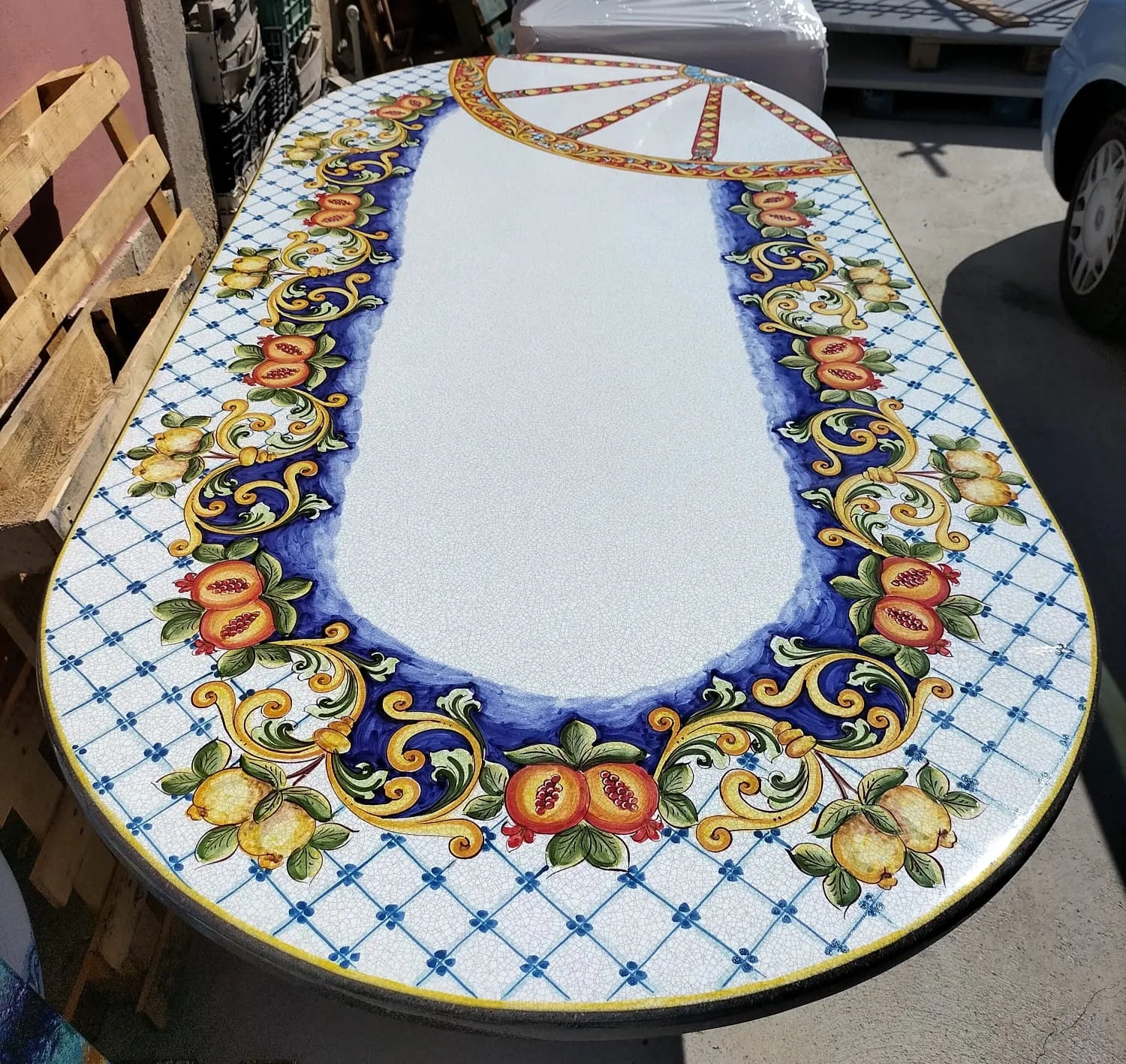 Tavolo Ovale Sicilia – Pietra Lavica Decorata - TAVOLI