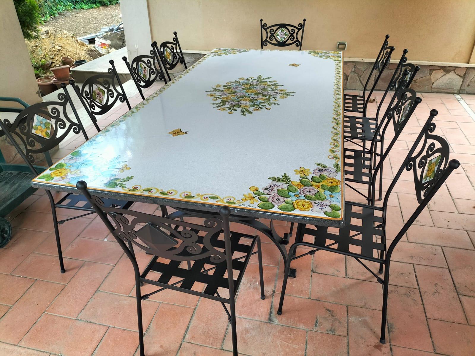 Tavolo Rettangolare Decoro Floreale con 2 farfalle – Pietra Lavica Decorata - TAVOLI