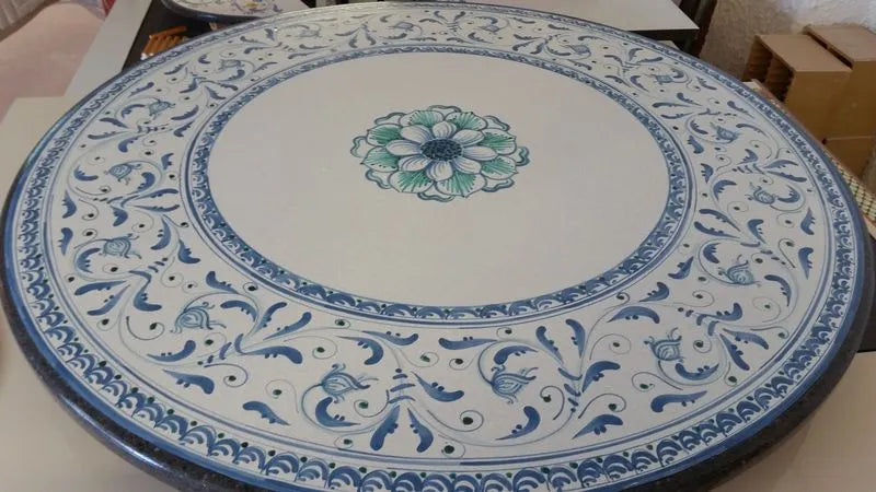 Tavolo Rotondo Seicento Blu – Un Classico Siciliano - TAVOLI