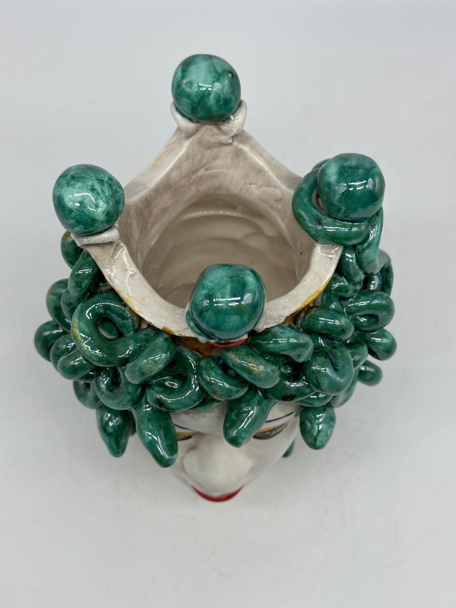 Testa Mitologica Medusa Ceramica Caltagirone cm H.20 L.15 Artigianale - DD CERAMICHE SICILIANE