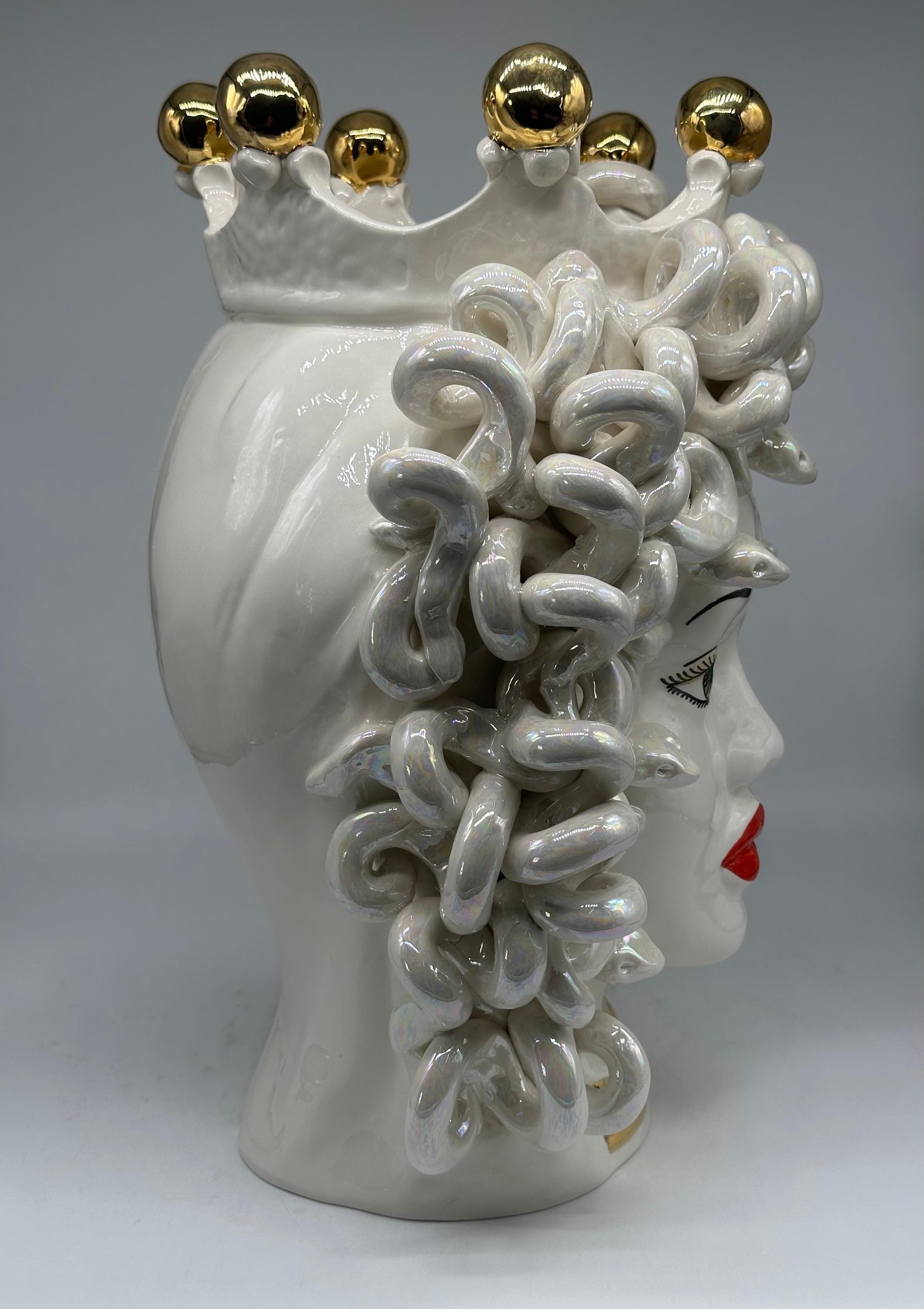 Testa Mitologica Medusa “Luxury Madreperla” Ceramica Caltagirone cm H.40 L.30 Artigianale - TESTA DI MORO