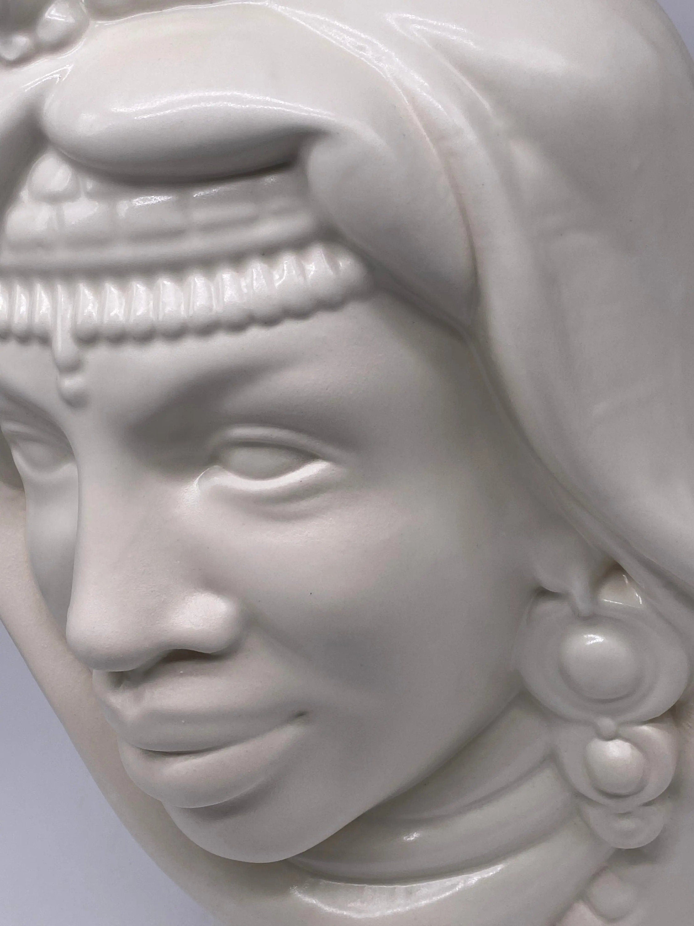 Teste di Moro Afro Ceramica Caltagirone cm H.35 L.23 Artigianale Bianco Opaco DD CERAMICHE SICILIANE