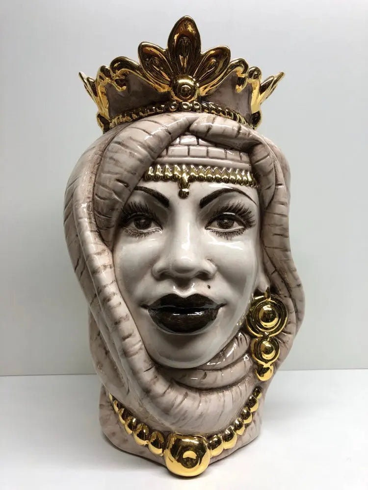 Teste di Moro Afro Ceramica Caltagirone cm H.35 L.23 Artigianale Écru dettagli Oro DD CERAMICHE SICILIANE