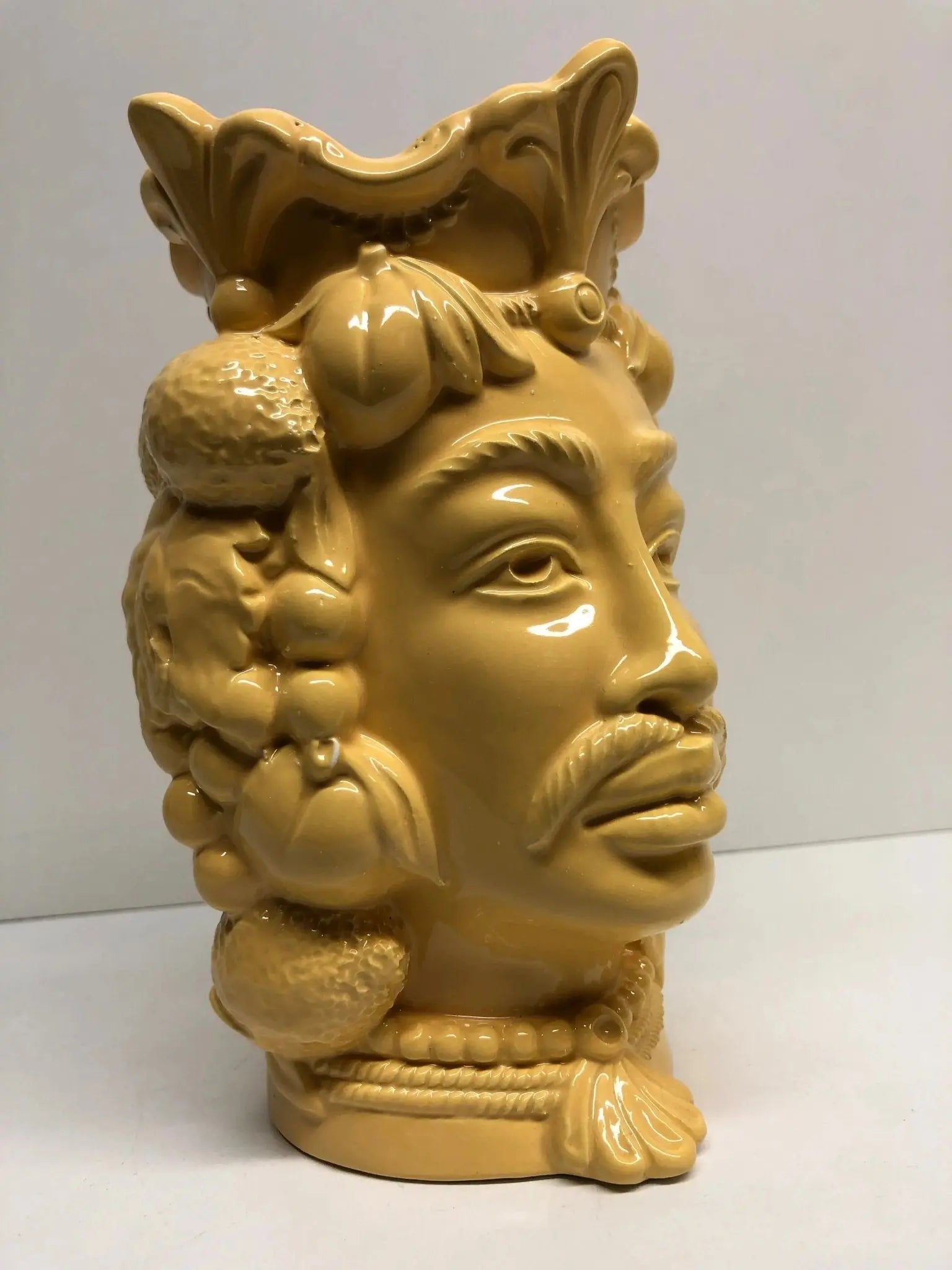Teste di Moro Afro Frutta Ceramica Caltagirone cm H.18 L.12 Artigianale Giallo - DD CERAMICHE SICILIANE