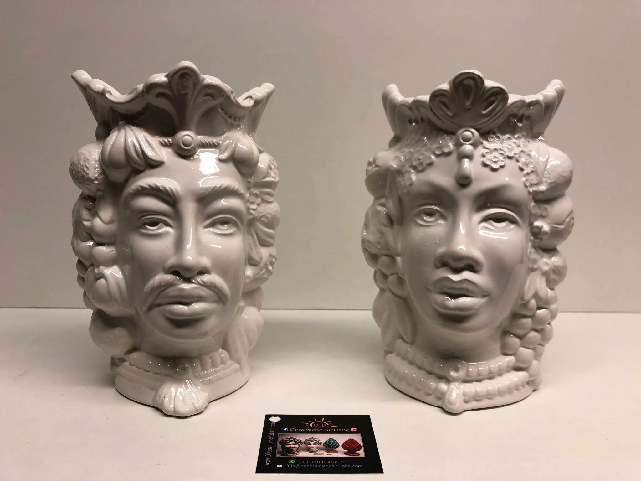 Teste di Moro Afro Frutta Ceramica Caltagirone cm H.18 L.12 Artigianale Bianco Lucido - DD CERAMICHE SICILIANE