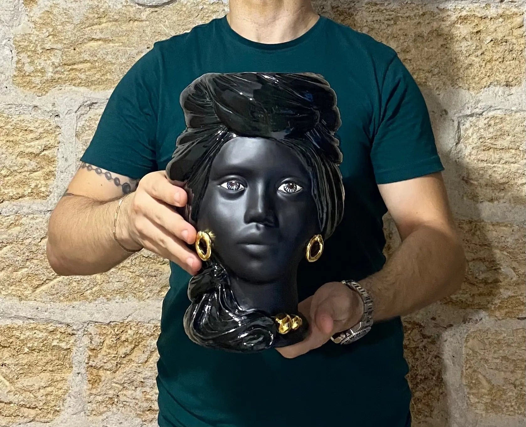 Teste di Moro Anubi Ceramica Caltagirone cm H.29 L.20 Artigianale Nero Oro DD CERAMICHE SICILIANE