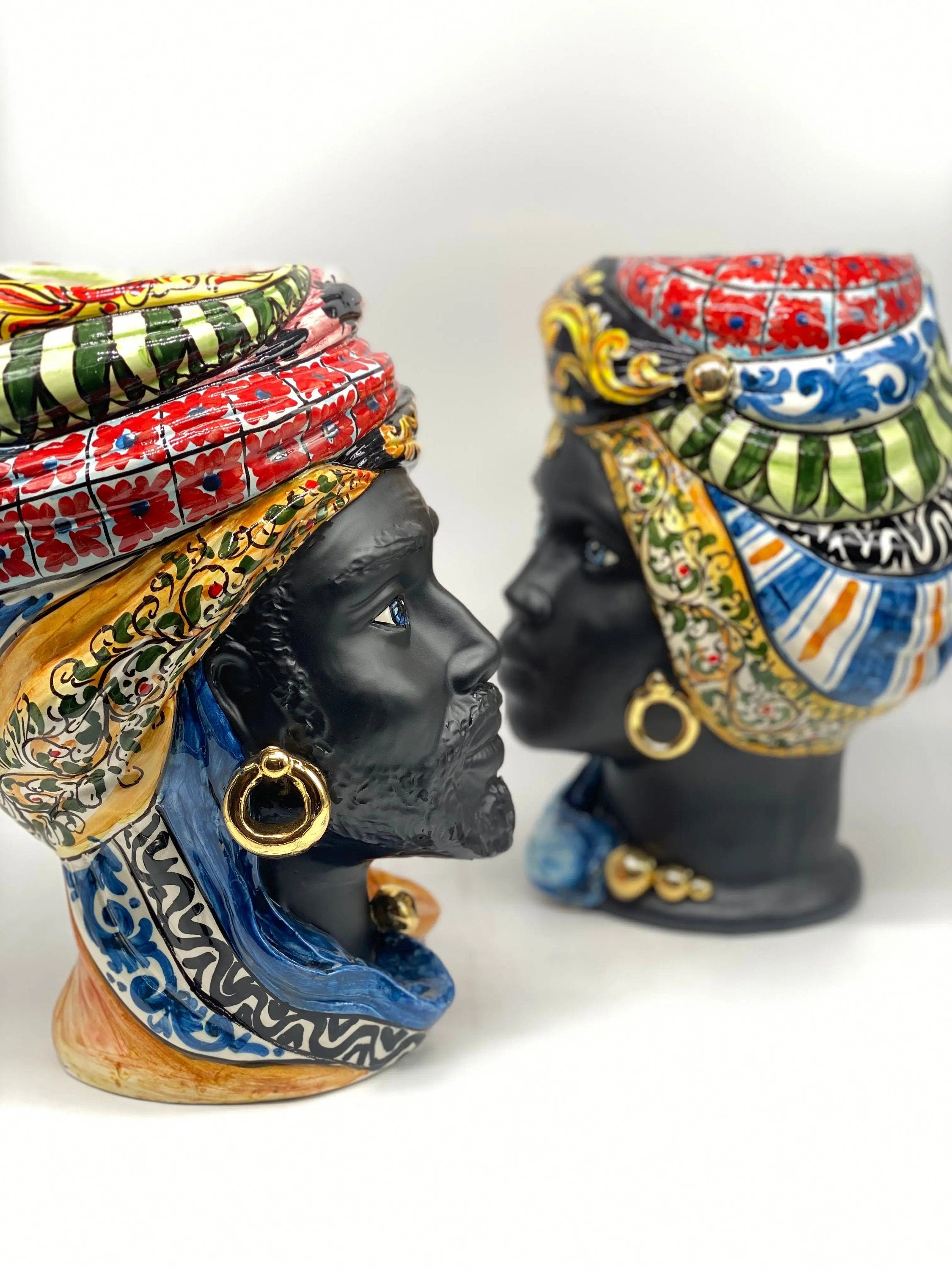 Teste di Moro Anubi Ceramica Caltagirone cm H.29 L.20 Artigianale “Carretto” DD CERAMICHE SICILIANE