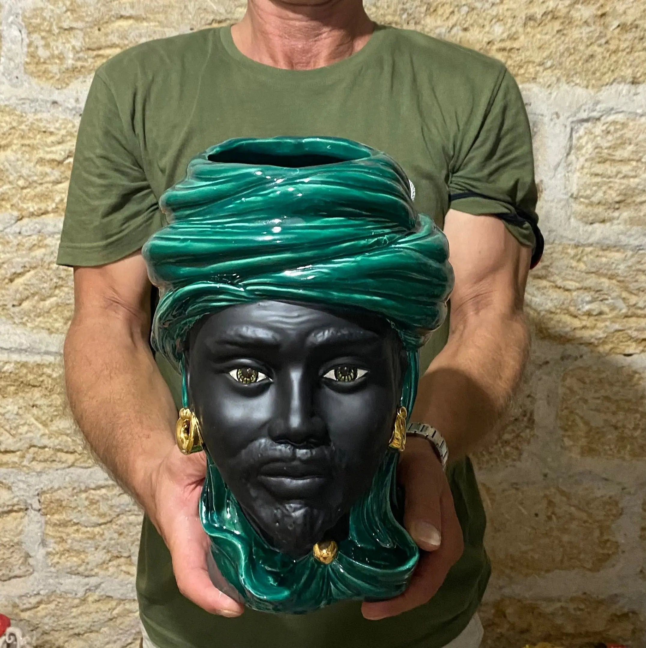 Teste di Moro Anubi Ceramica Caltagirone cm H.29 L.20 Artigianale Verde Nero Oro DD CERAMICHE SICILIANE