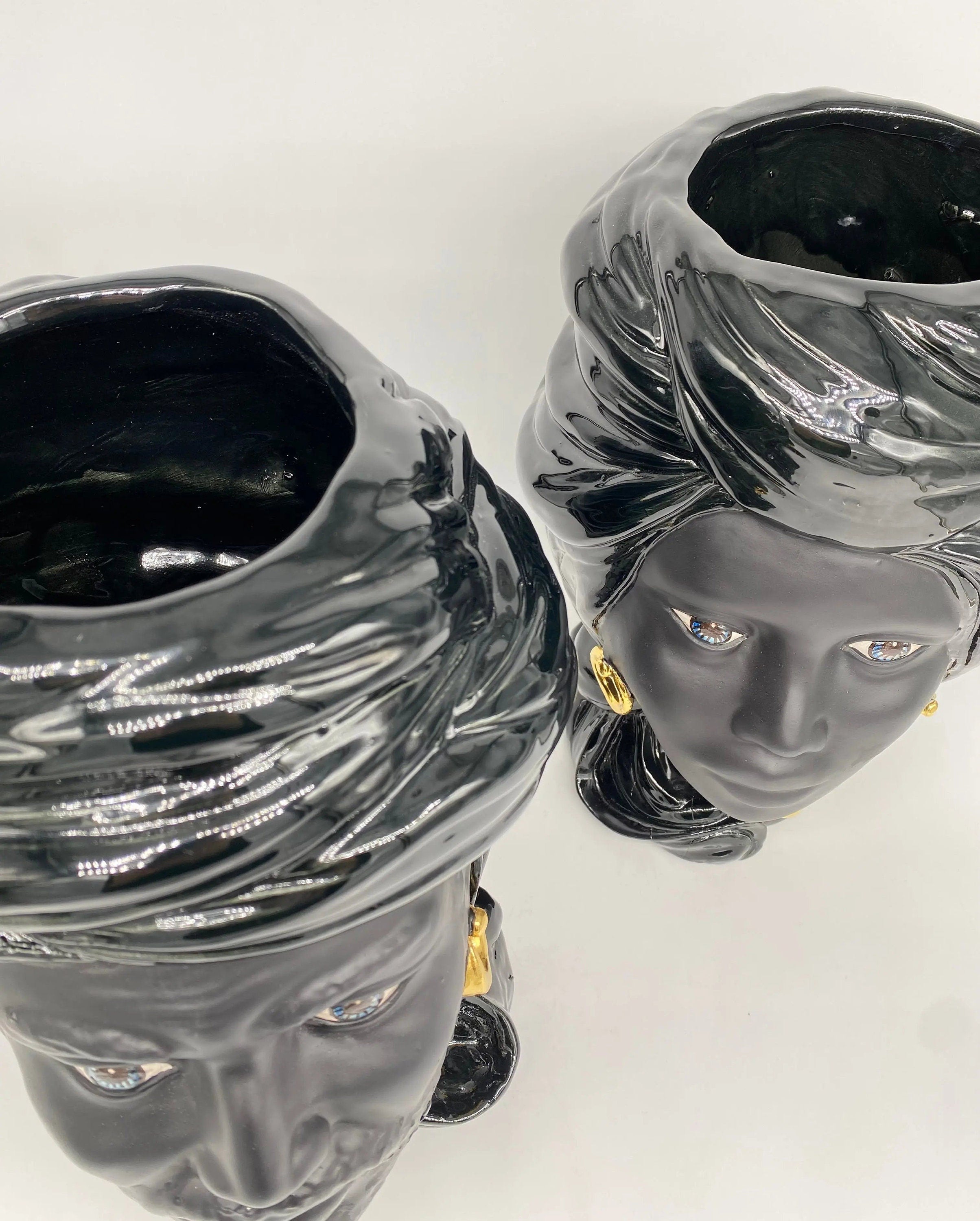 Teste di Moro Anubi Ceramica Caltagirone cm H.29 L.20 Artigianale Nero Oro DD CERAMICHE SICILIANE