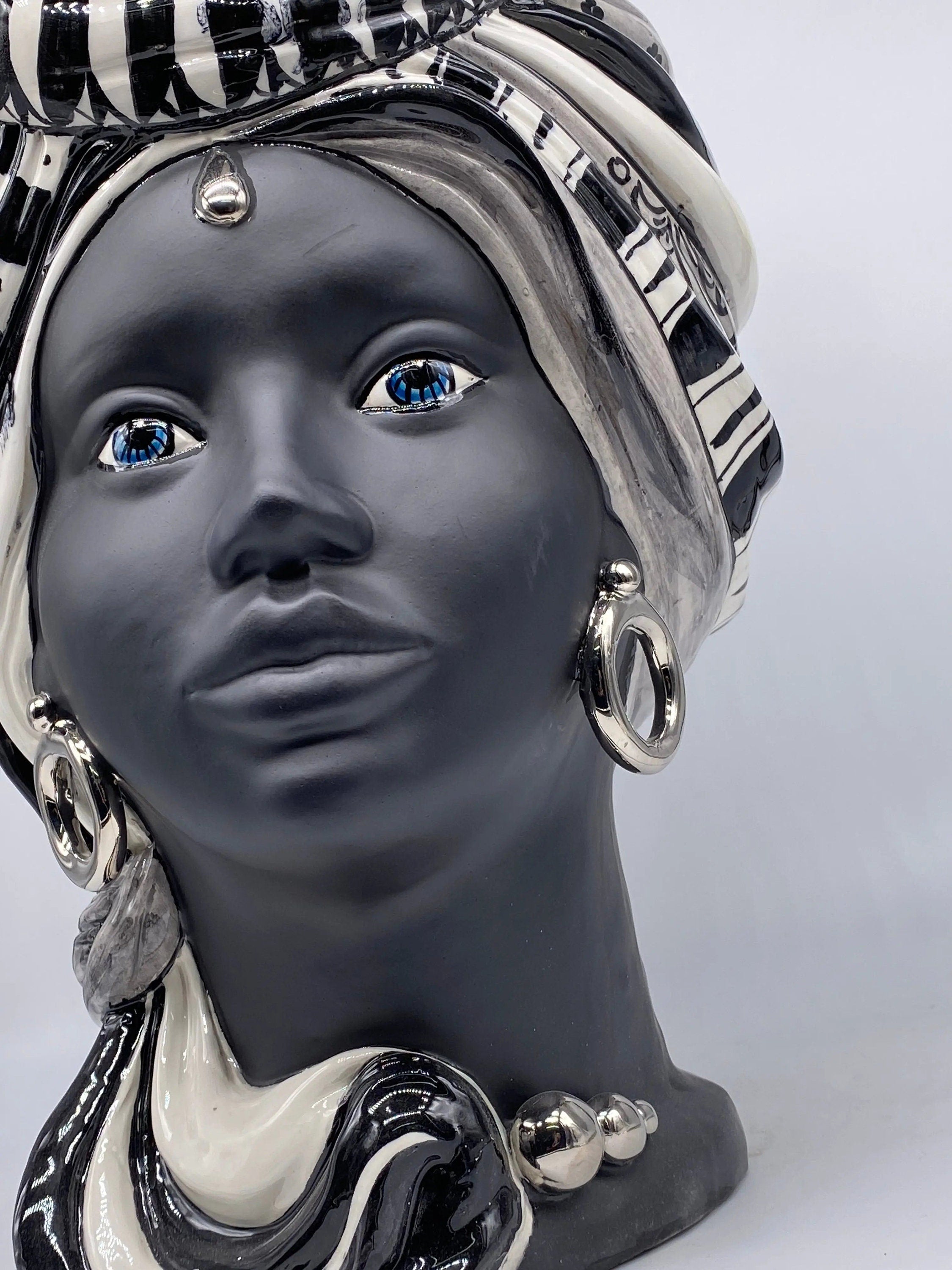 Teste di Moro Anubi Ceramica Caltagirone cm H.40 L.25 Artigianale Decoro n.1 DD CERAMICHE SICILIANE