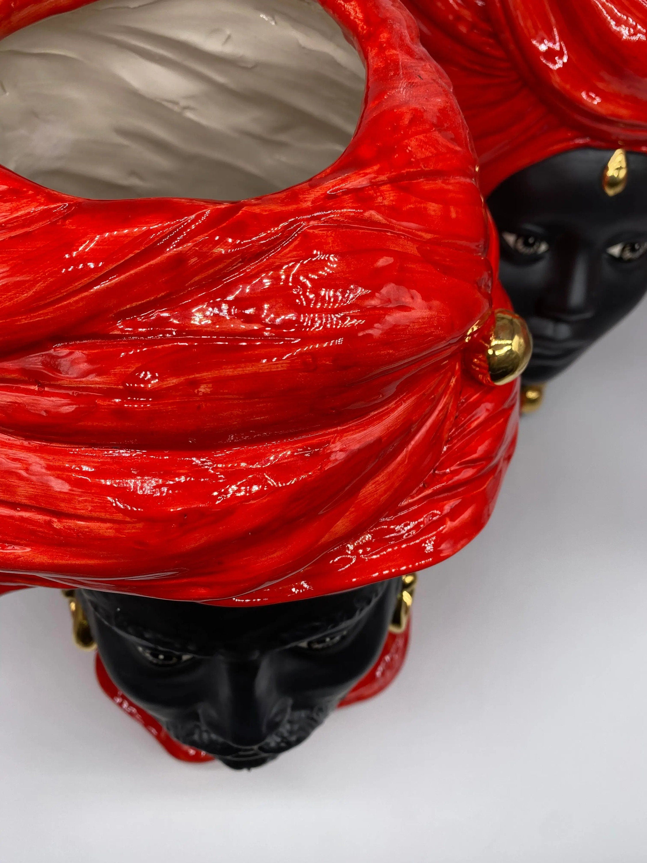 Teste di Moro Anubi Ceramica Caltagirone cm H.40 L.25 Artigianale Rosso Nero Oro DD CERAMICHE SICILIANE