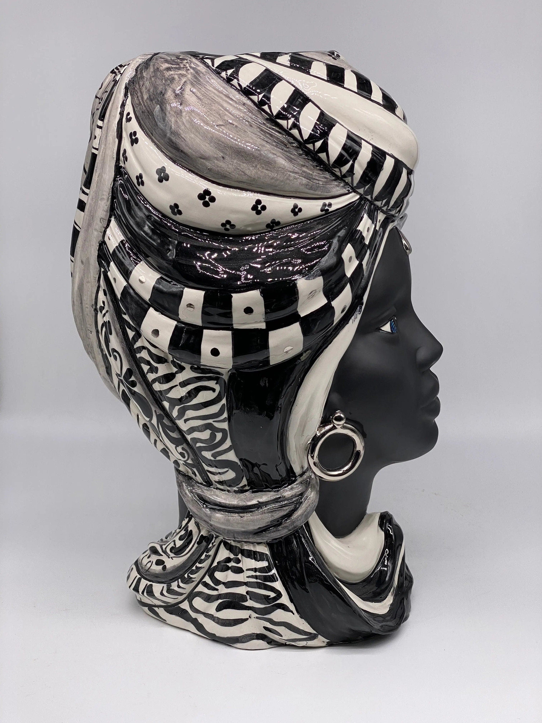 Teste di Moro Anubi Ceramica Caltagirone cm H.40 L.25 Artigianale Decoro n.1 DD CERAMICHE SICILIANE