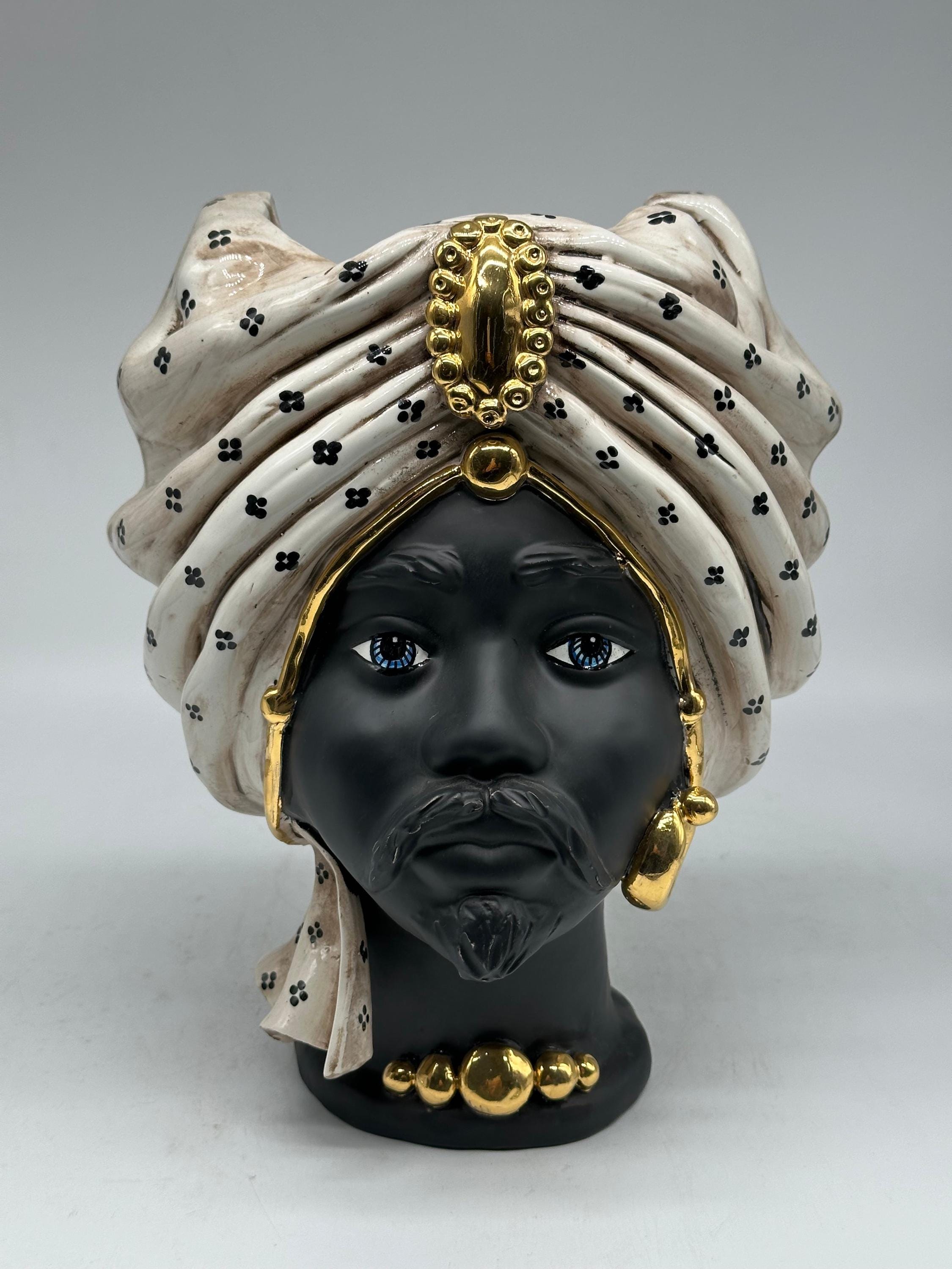 Teste di Moro Applique Atena Ceramica Caltagirone cm H.30 L.23 Artigianale Écru Pois Nero Oro - TESTA DI MORO