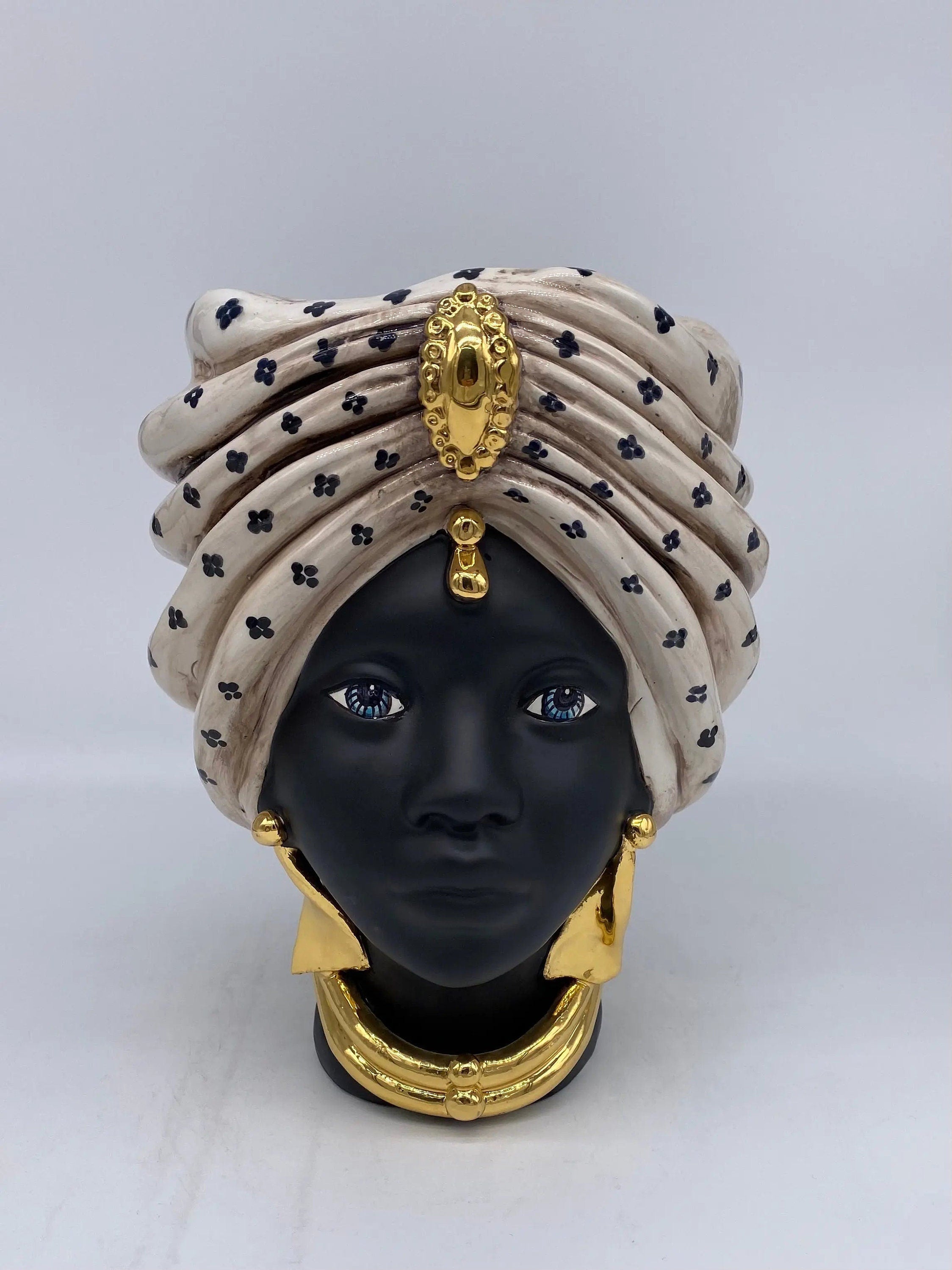 Teste di Moro Atena Ceramica Caltagirone cm H.24 L.18 Artigianale Écru Pois Nero Oro DD CERAMICHE SICILIANE