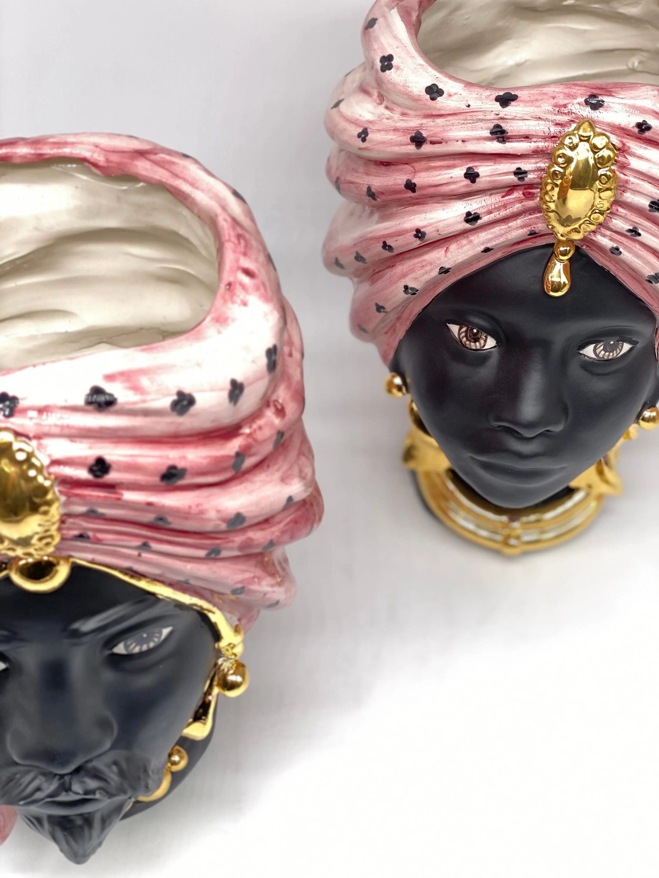 Teste di Moro Atena Ceramica Caltagirone cm H.24 L.18 Artigianale Rosa Pois Nero Oro DD CERAMICHE SICILIANE