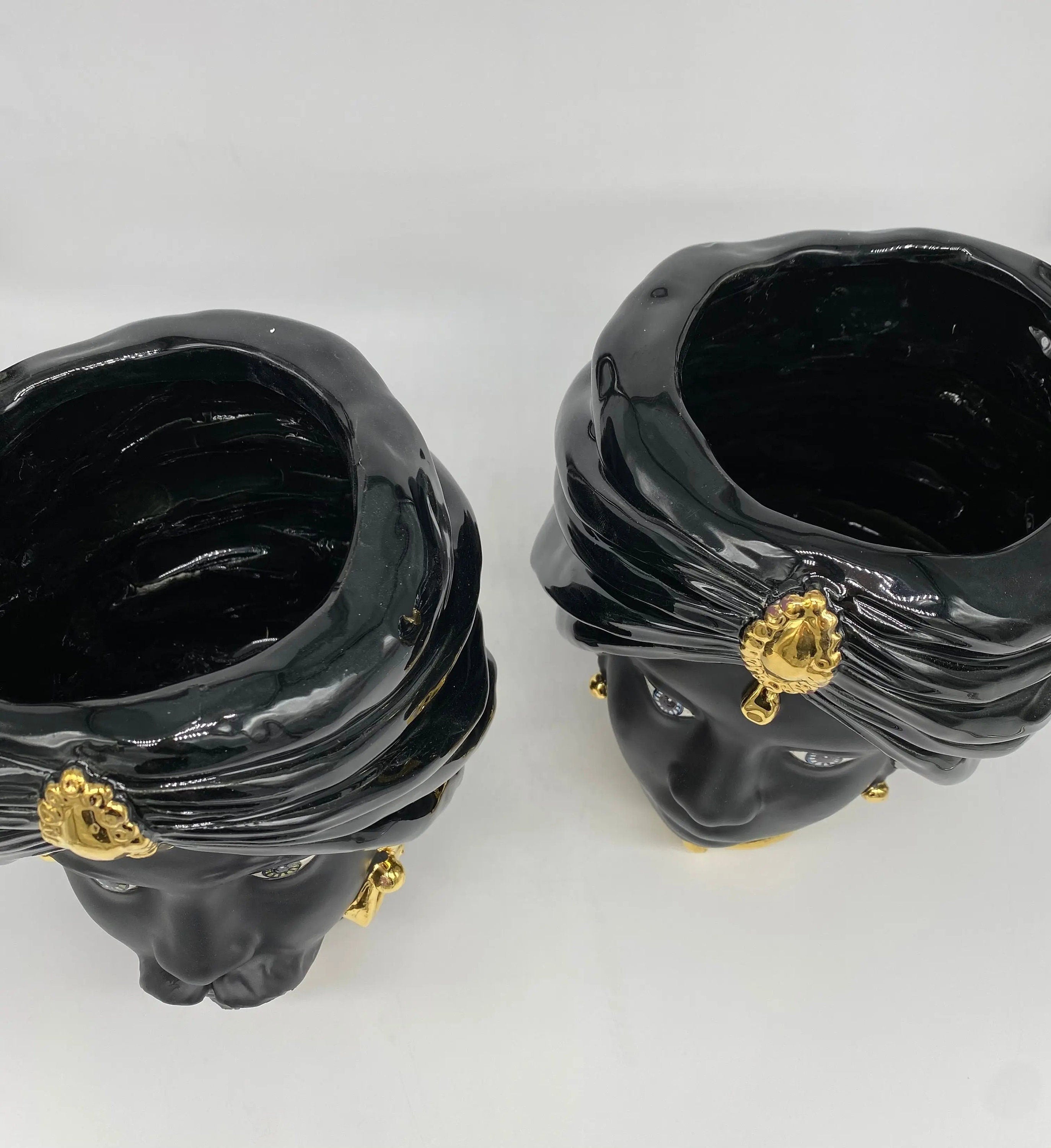 Teste di Moro Atena Ceramica Caltagirone cm H.24 L.18 Artigianale Nero Oro DD CERAMICHE SICILIANE