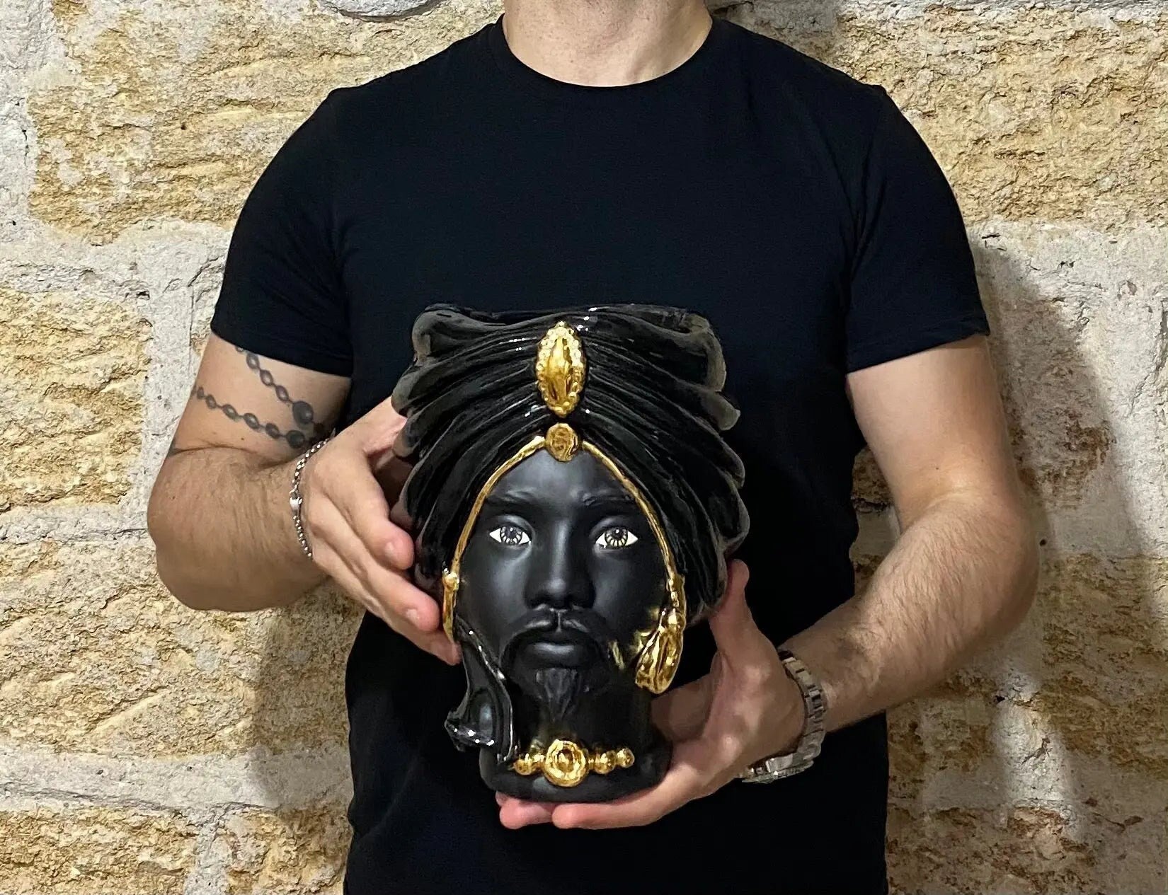 Teste di Moro Atena Ceramica Caltagirone cm H.24 L.18 Artigianale Nero Oro DD CERAMICHE SICILIANE