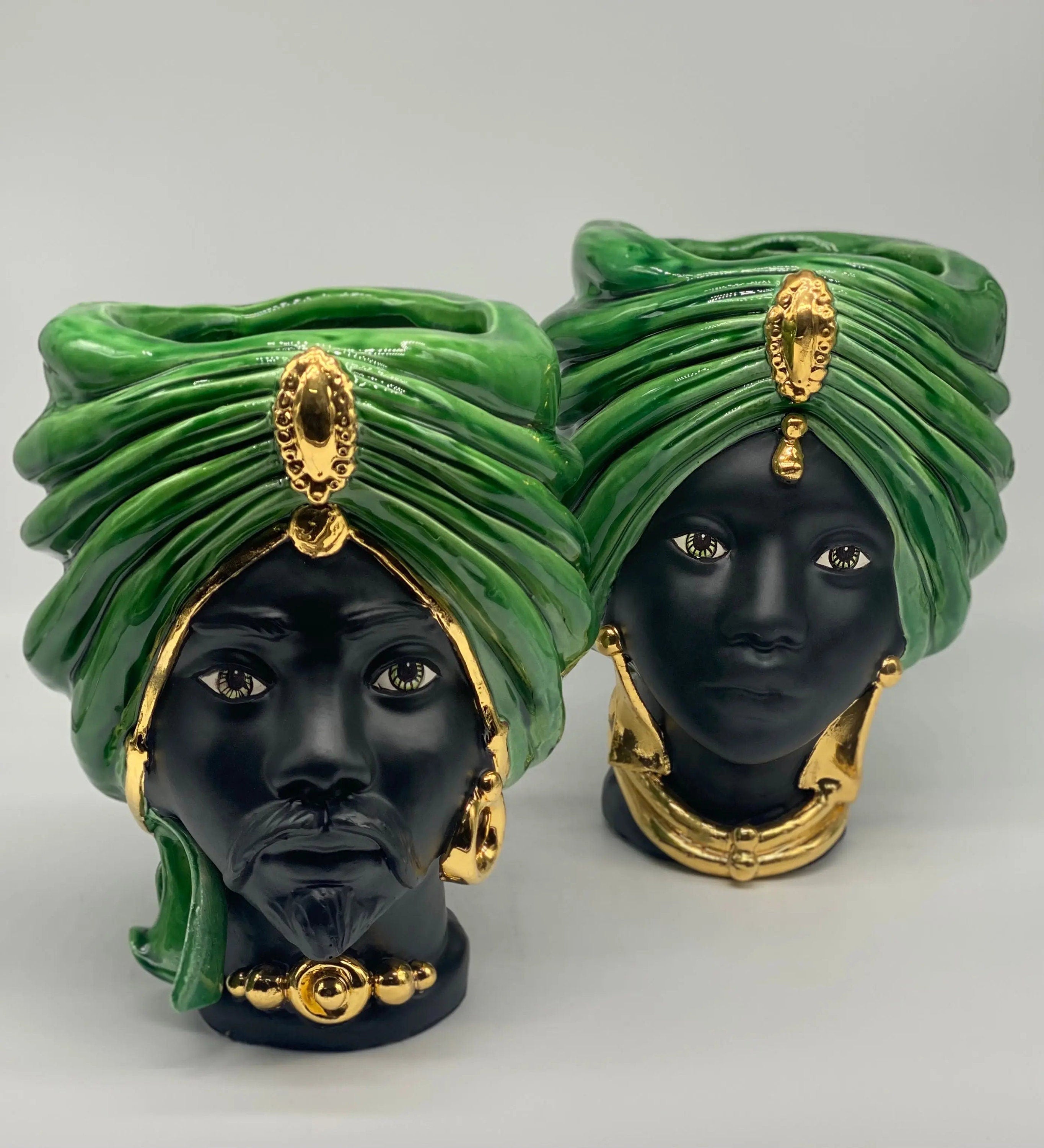 Teste di Moro Atena Ceramica Caltagirone cm H.24 L.18 Artigianale Verde Cristallo Opaco Oro DD CERAMICHE SICILIANE