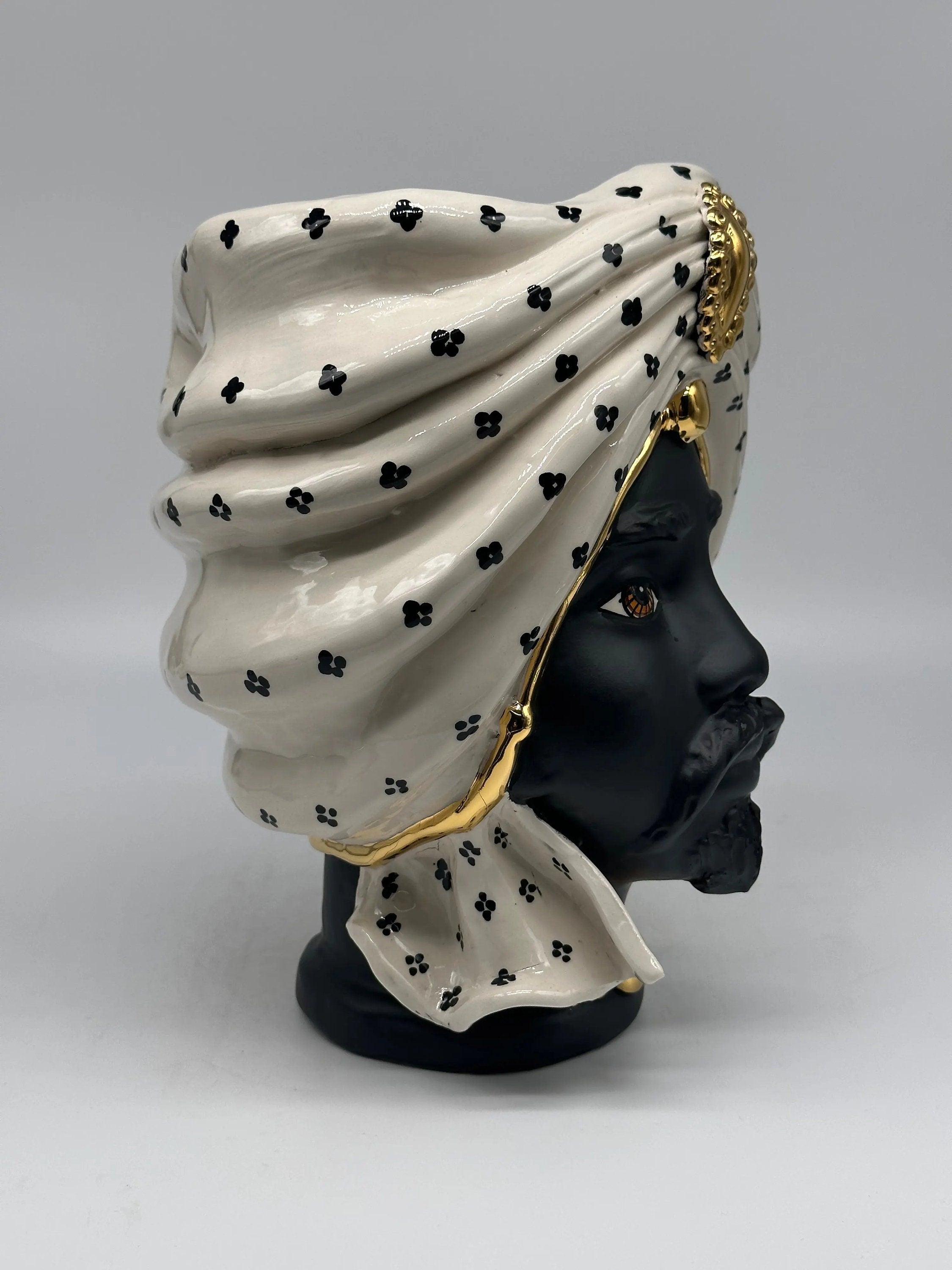 Teste di Moro Atena Ceramica Caltagirone cm H.24 L.18 Artigianale Bianco Pois Nero Oro DD CERAMICHE SICILIANE